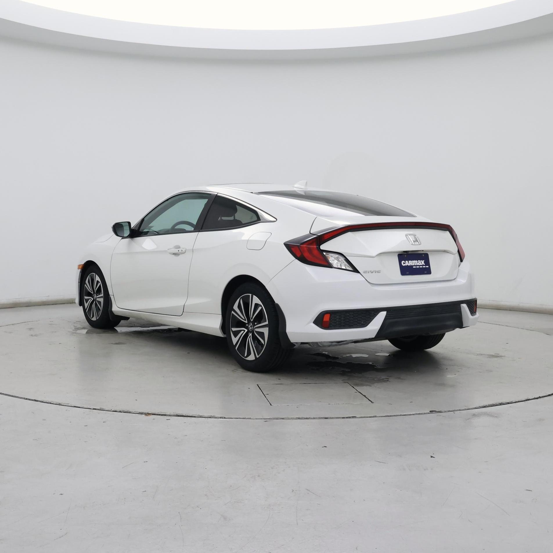 Thumbnail: 2016 Honda Civic - 2