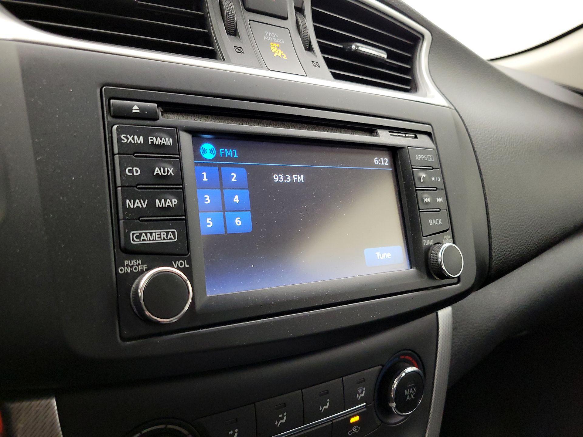 Thumbnail: 2015 Nissan Sentra - 16