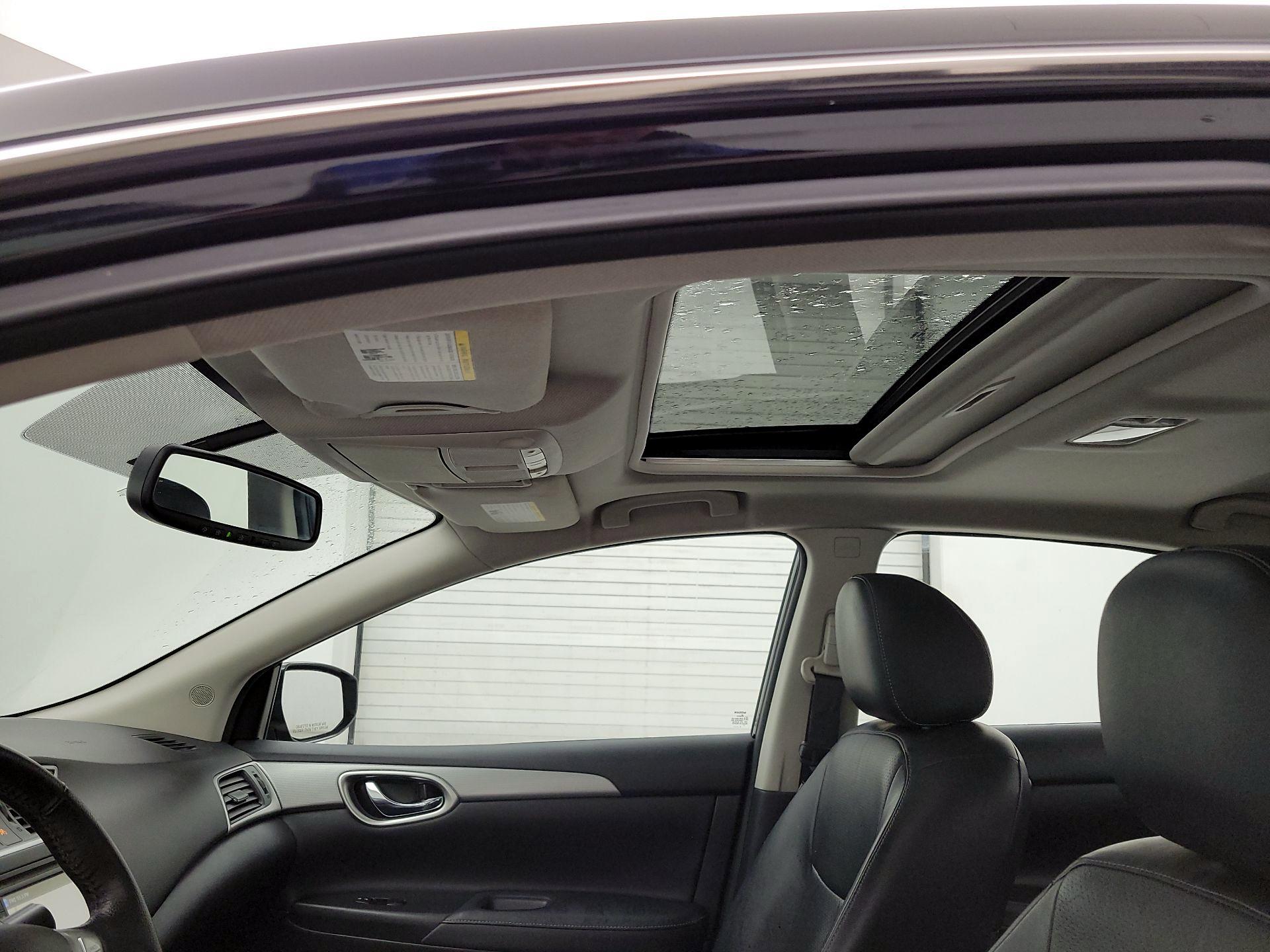 Thumbnail: 2015 Nissan Sentra - 19