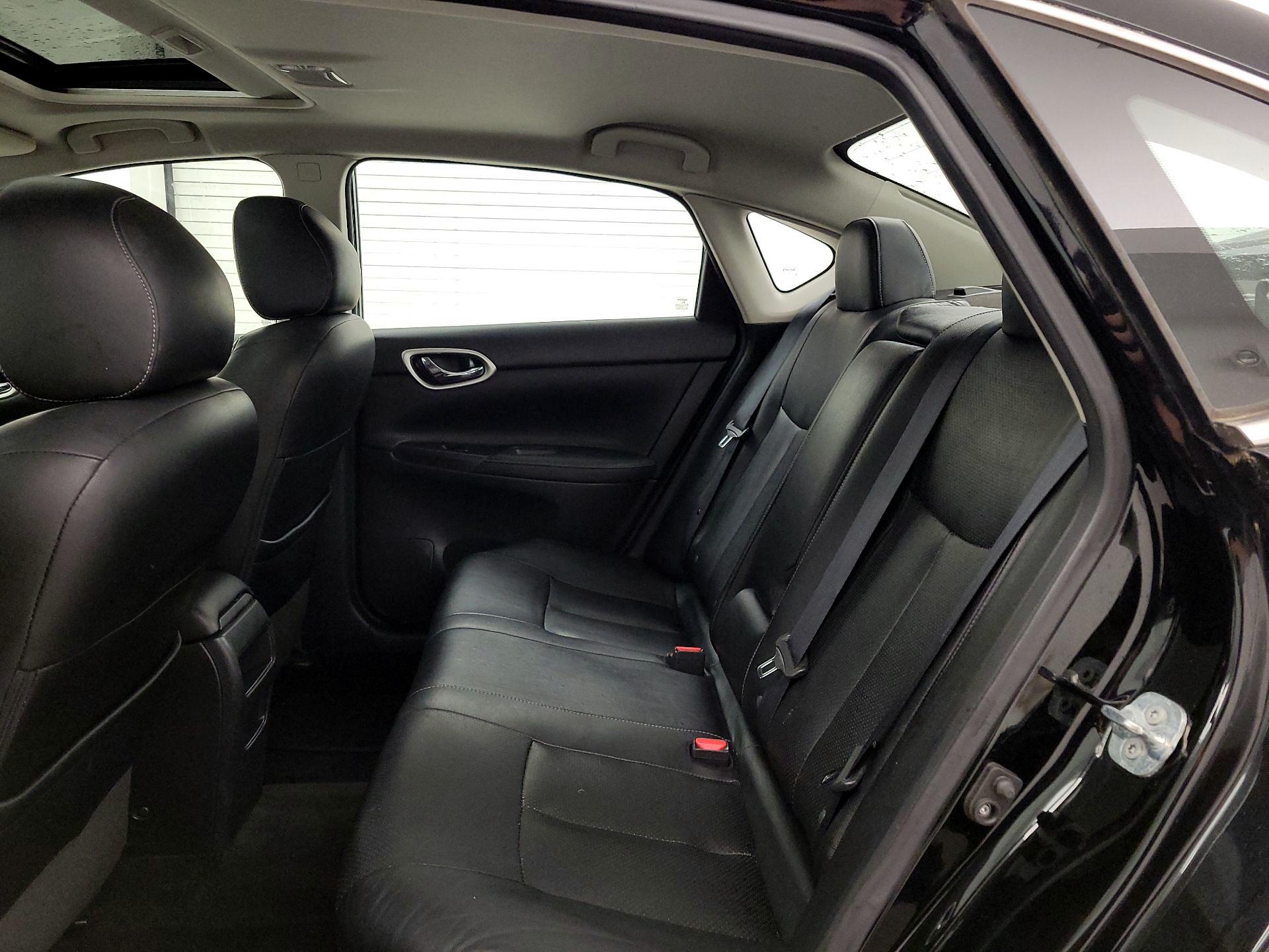 Thumbnail: 2015 Nissan Sentra - 20