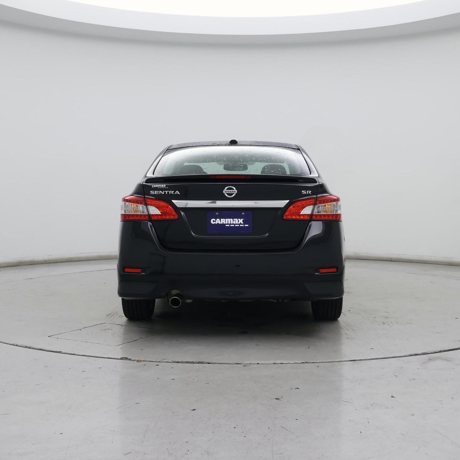 Thumbnail: 2015 Nissan Sentra - 6