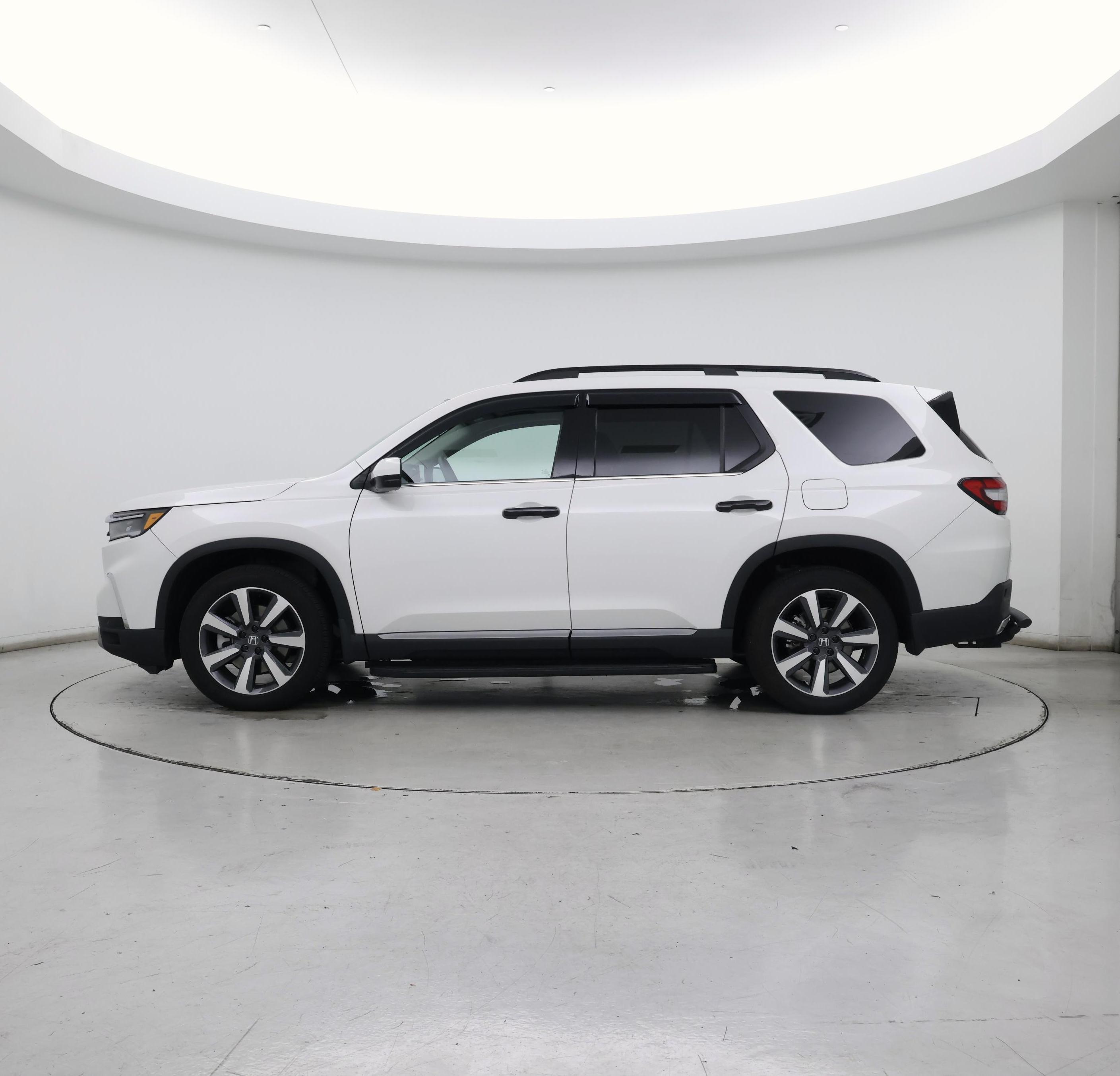 Thumbnail: 2025 Honda Pilot - 3