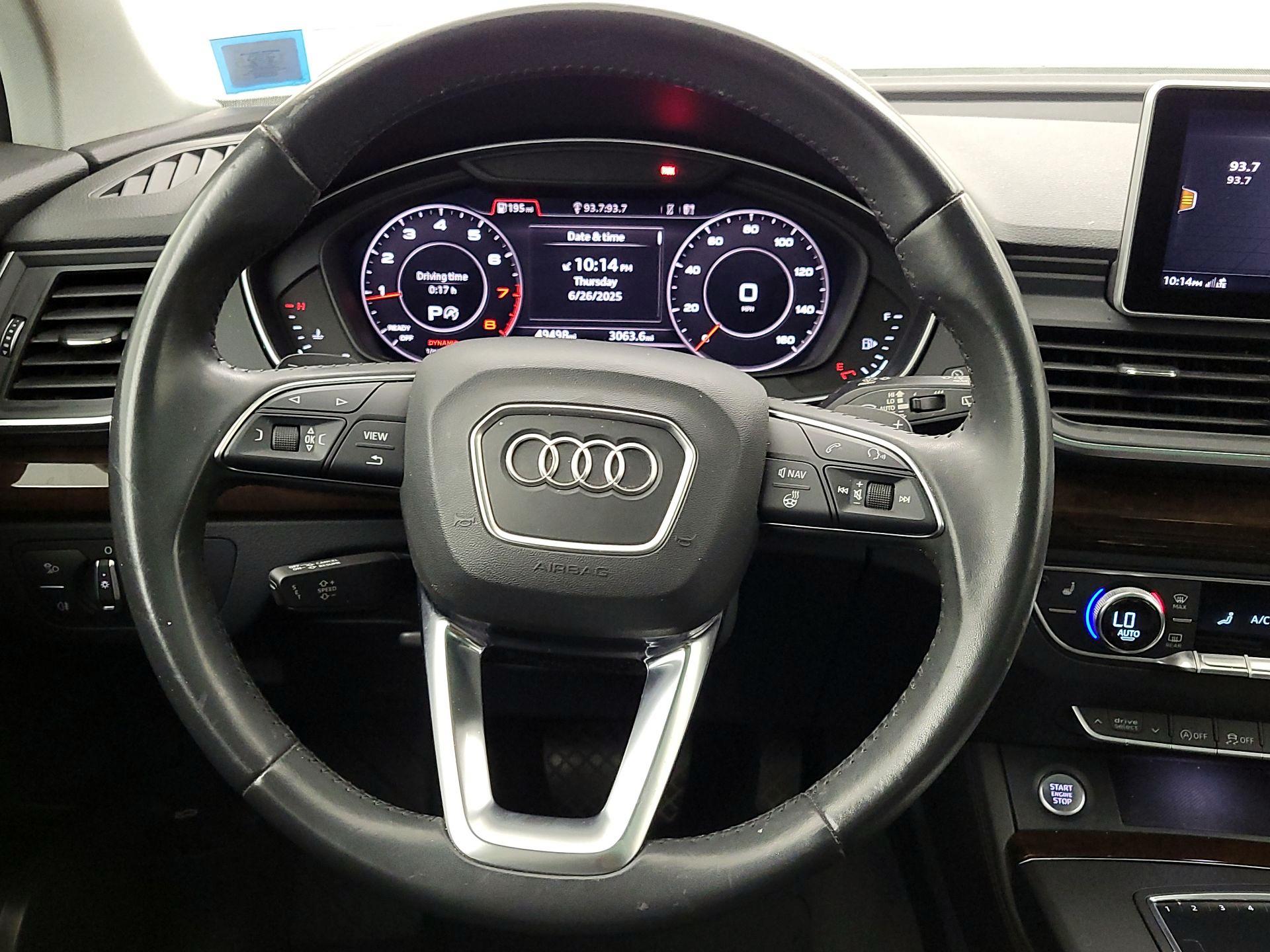 Thumbnail: 2019 Audi Q5 - 10