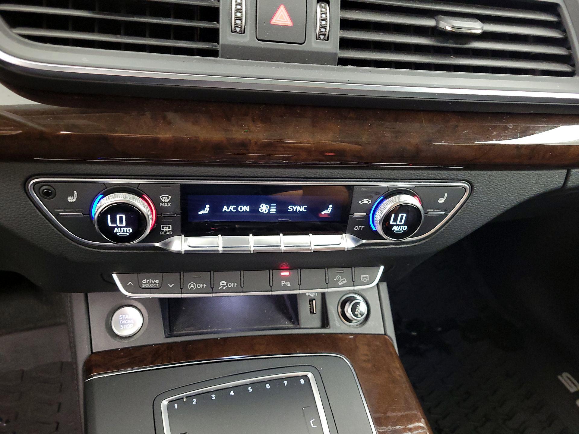Thumbnail: 2019 Audi Q5 - 17