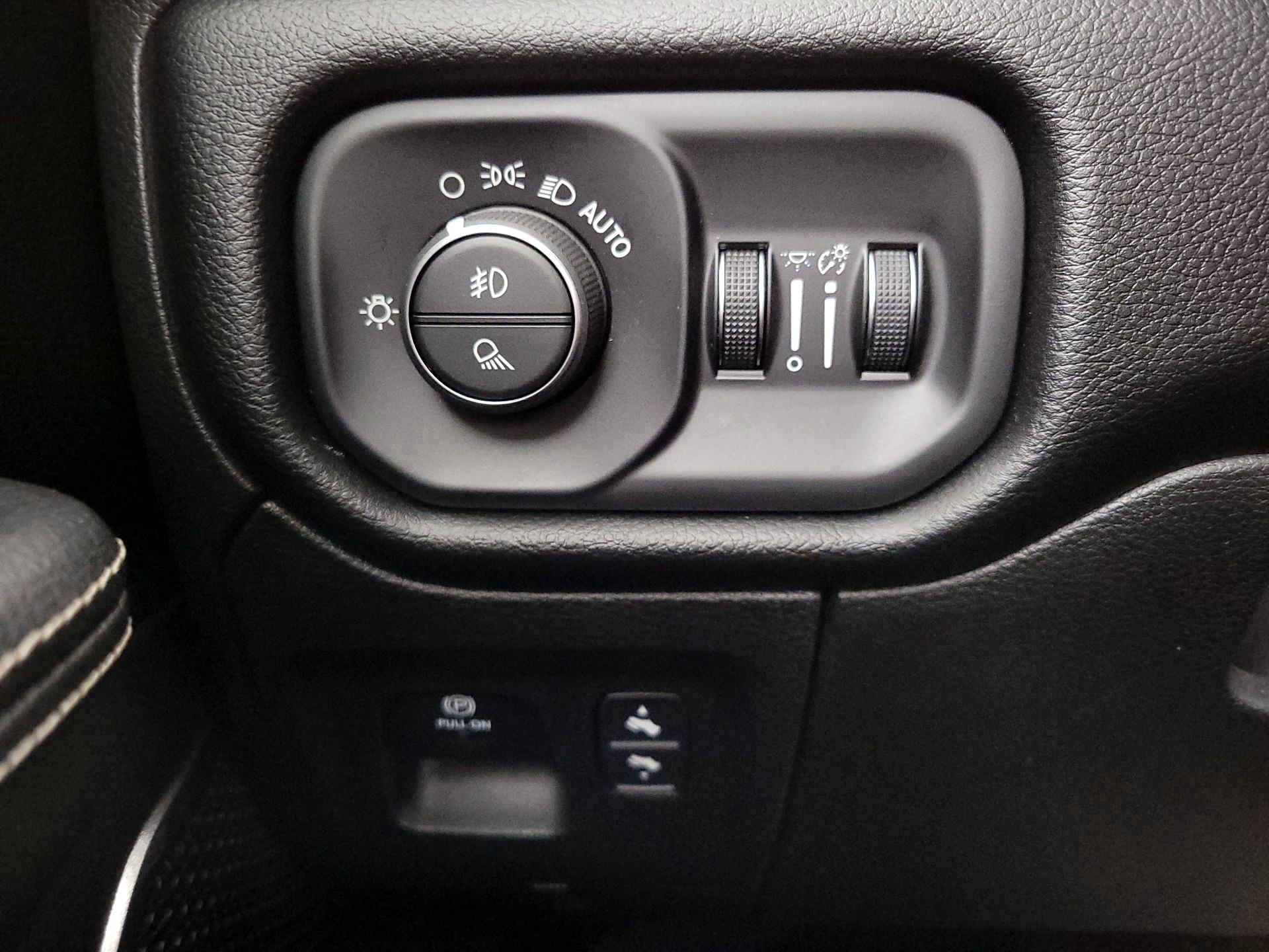 Thumbnail: 2022 RAM 1500 - 13