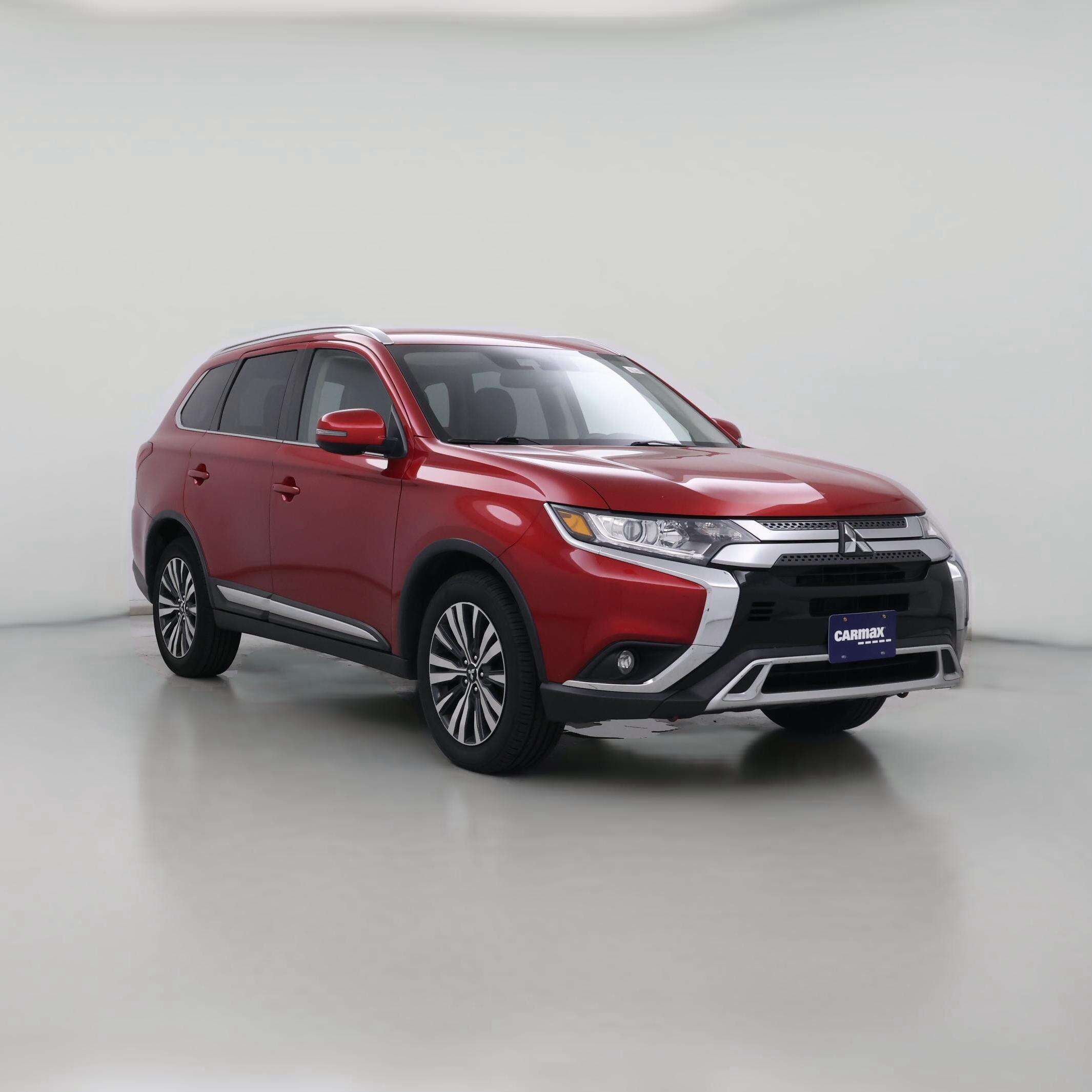 Thumbnail: 2020 Mitsubishi Outlander - 1