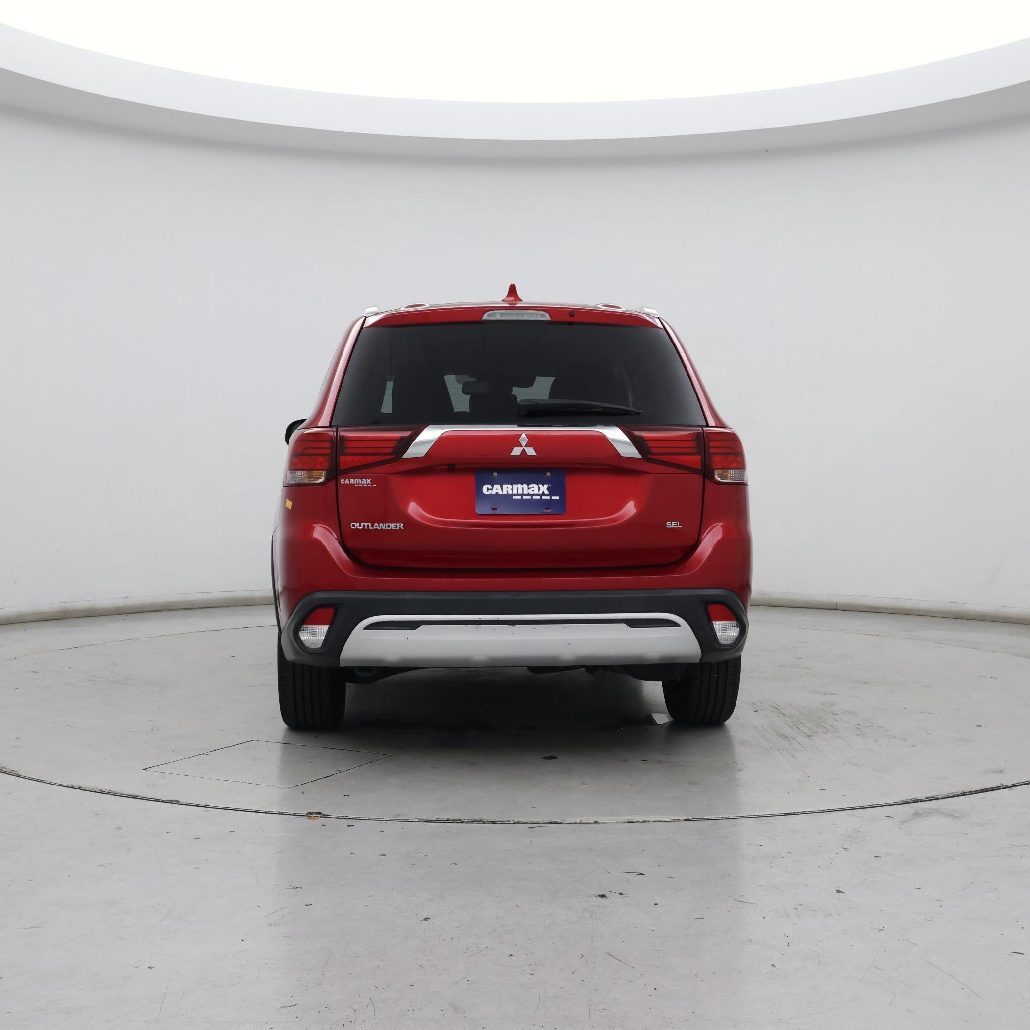 Thumbnail: 2020 Mitsubishi Outlander - 6