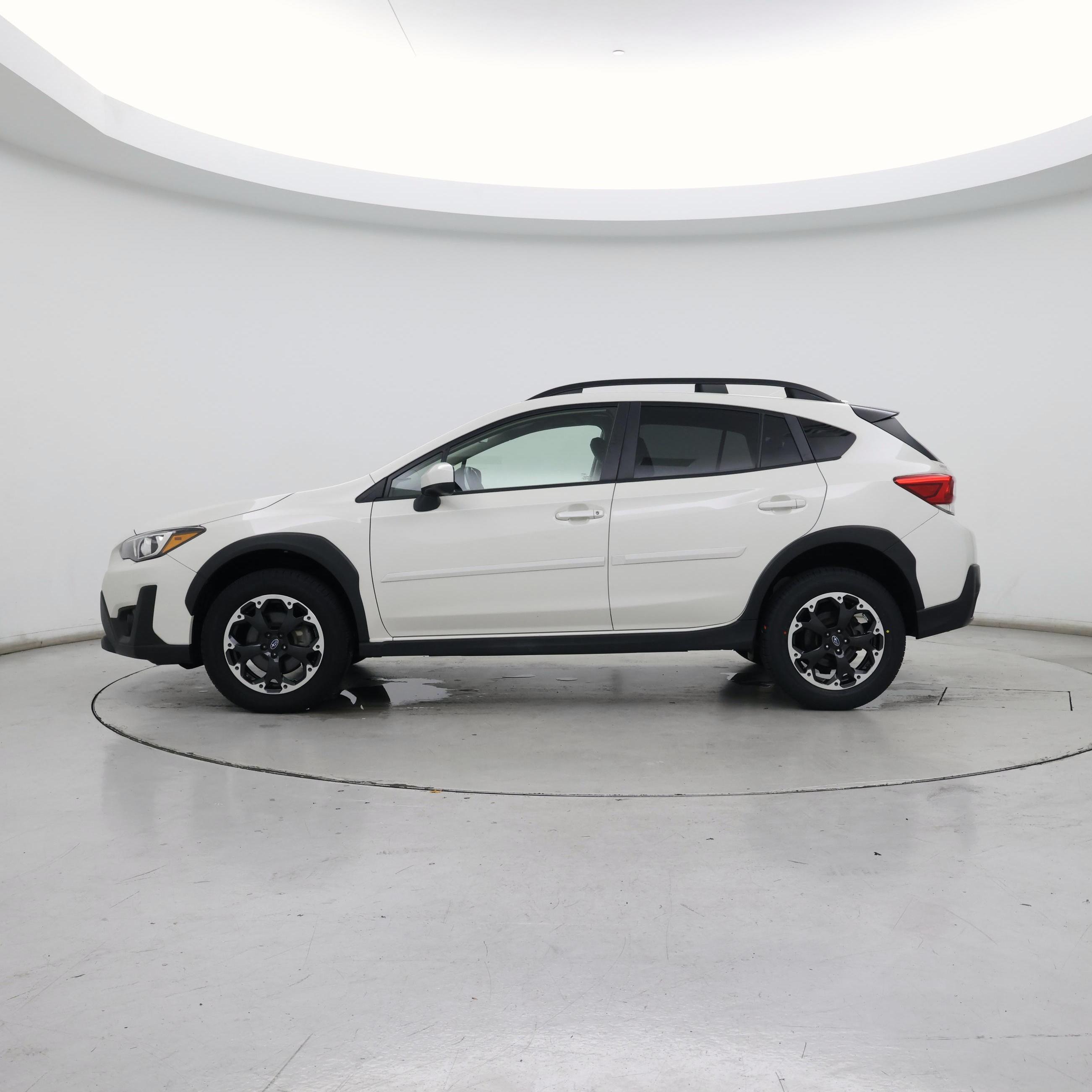 Thumbnail: 2021 Subaru Crosstrek - 3