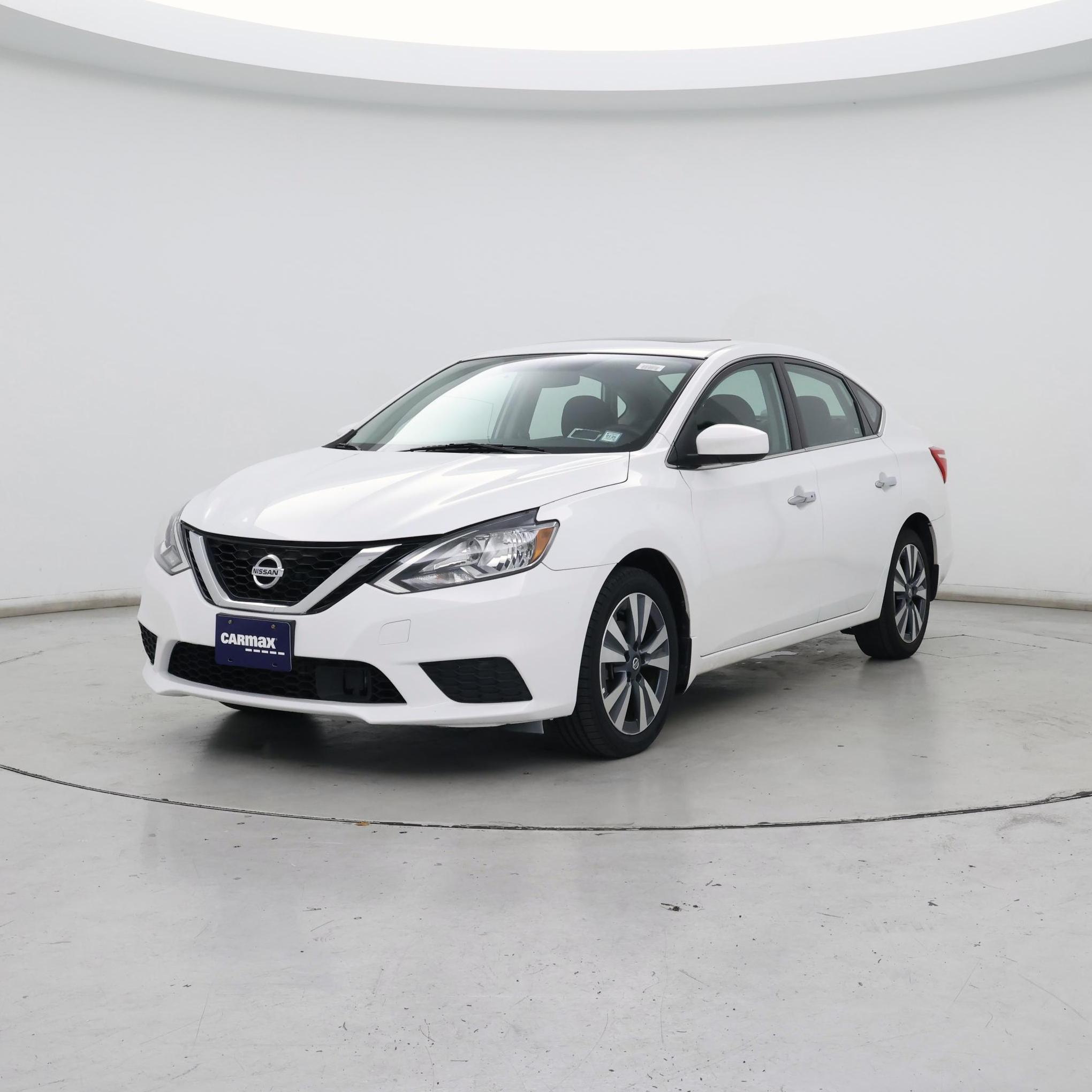 Thumbnail: 2019 Nissan Sentra - 4