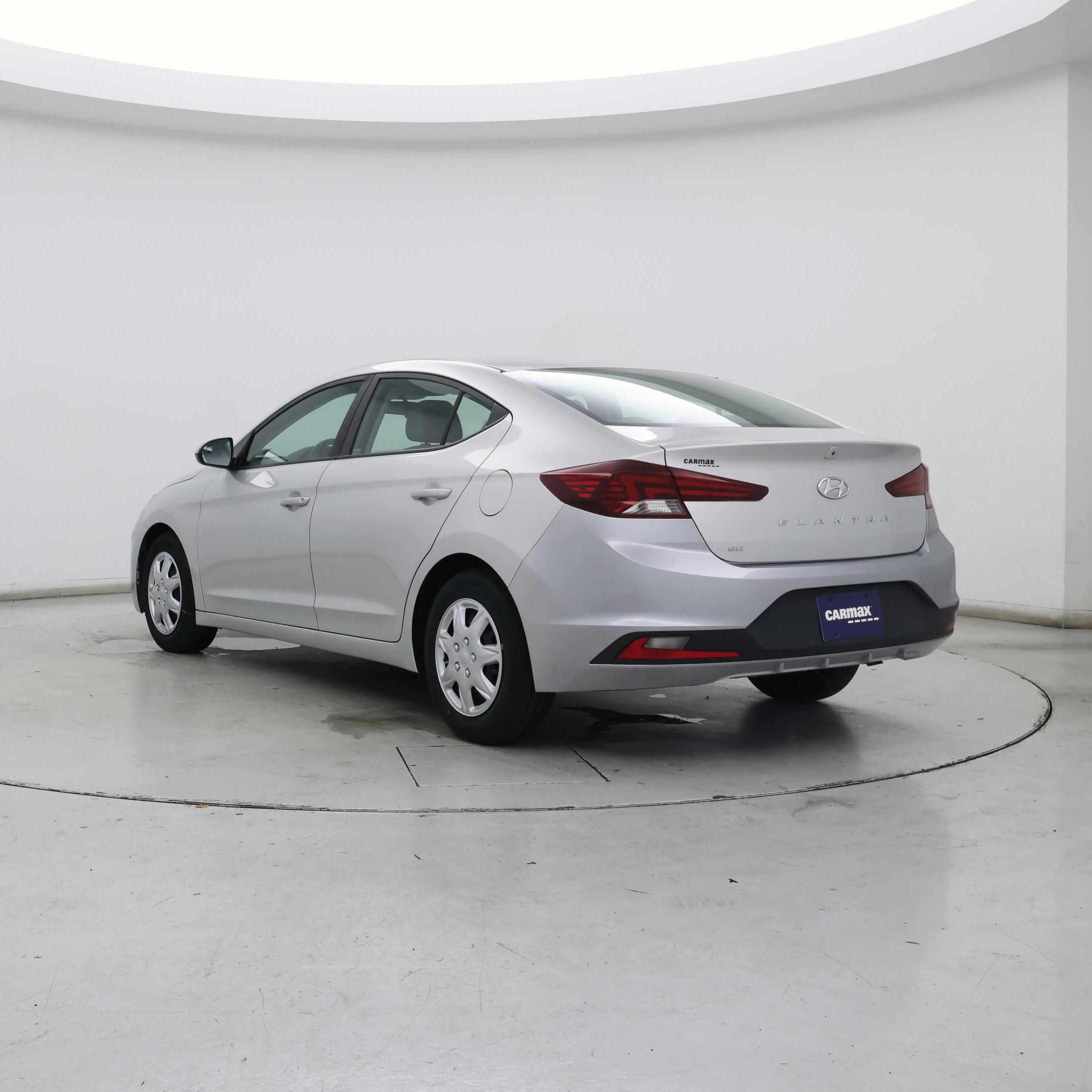 Thumbnail: 2019 Hyundai Elantra - 2