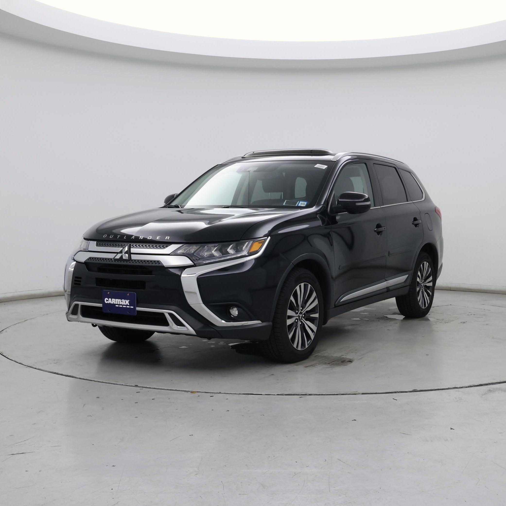 Thumbnail: 2019 Mitsubishi Outlander - 4