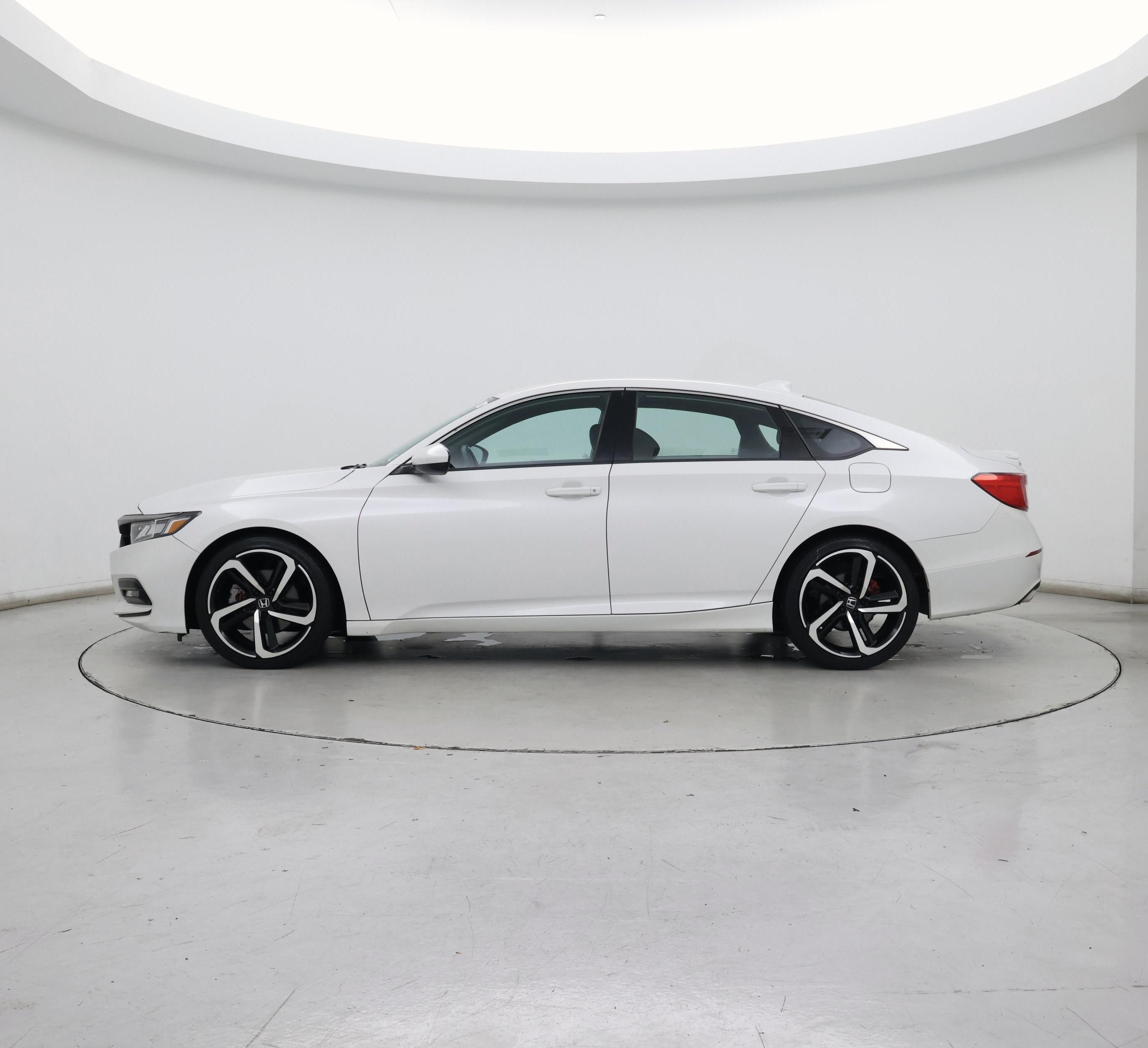 Thumbnail: 2018 Honda Accord - 3