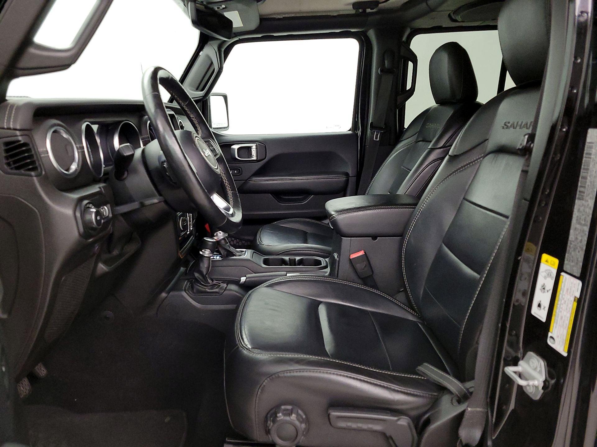 Thumbnail: 2019 Jeep Wrangler - 11