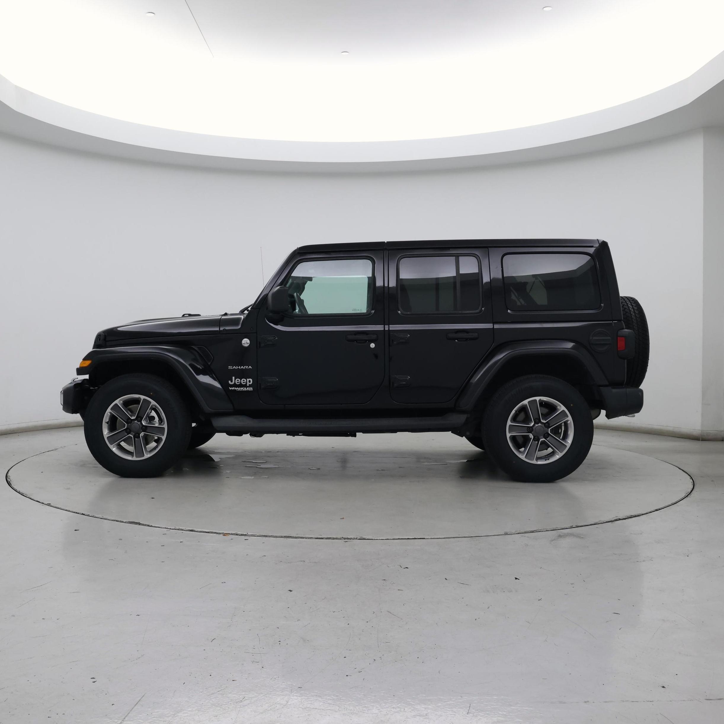 Thumbnail: 2019 Jeep Wrangler - 3