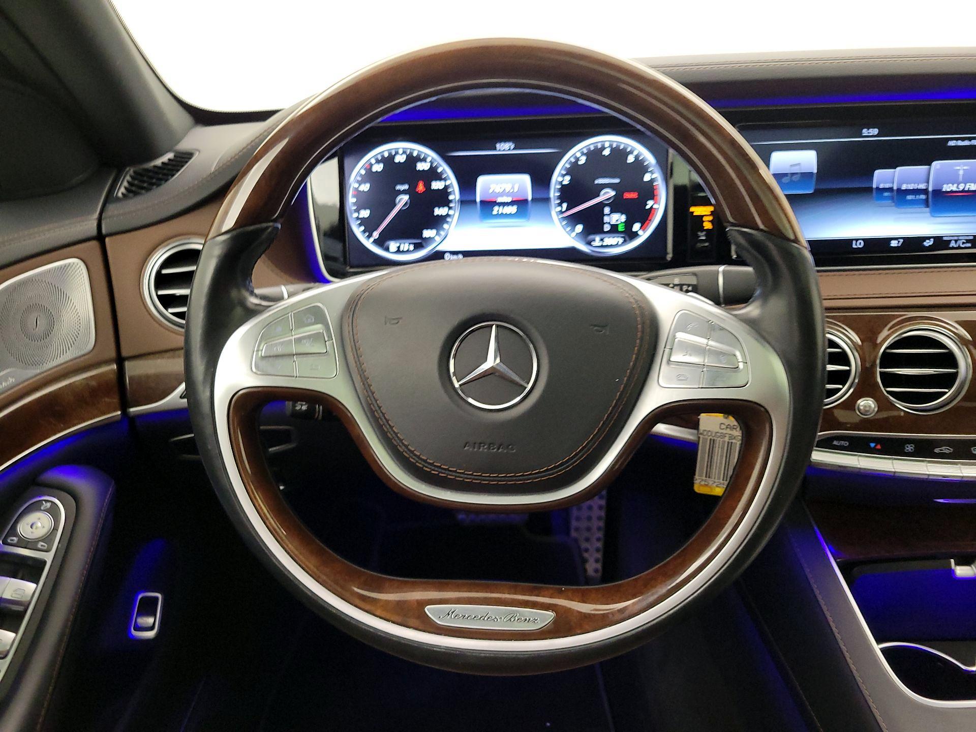 Thumbnail: 2016 Mercedes-Benz S-Class - 10