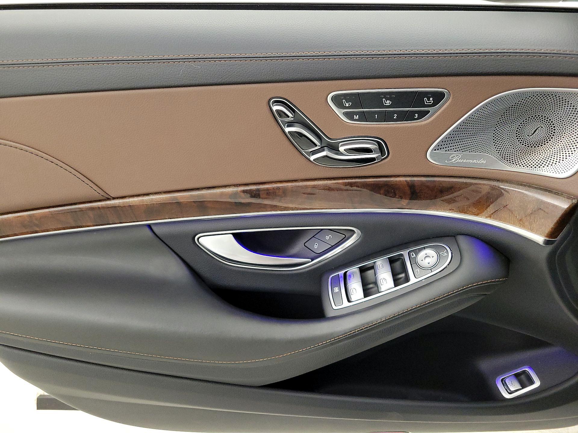 Thumbnail: 2016 Mercedes-Benz S-Class - 12