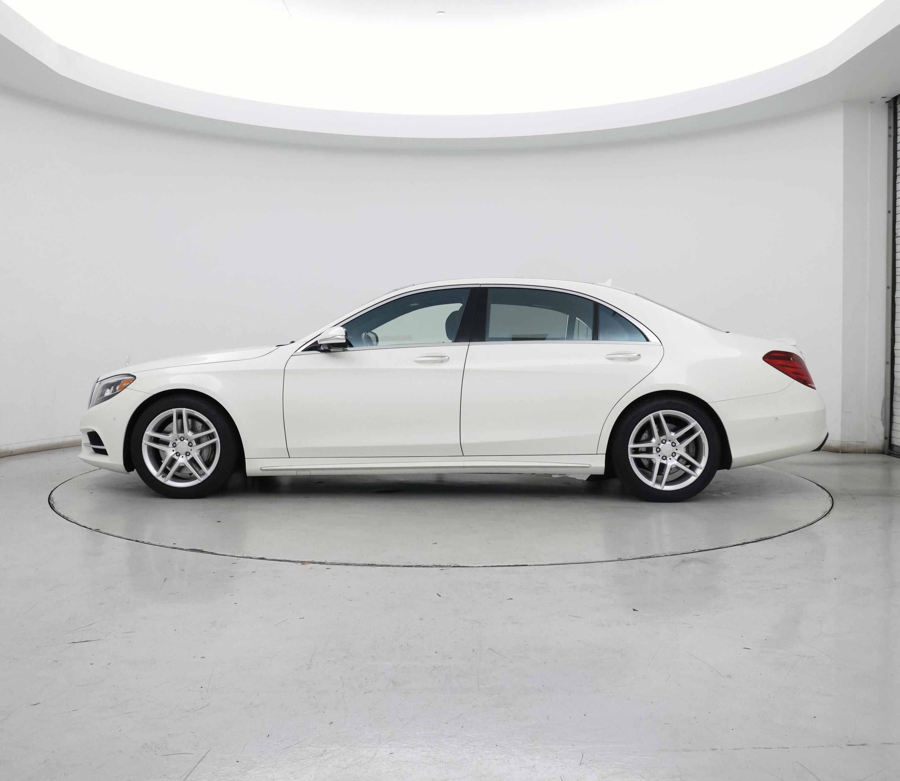 Thumbnail: 2016 Mercedes-Benz S-Class - 3