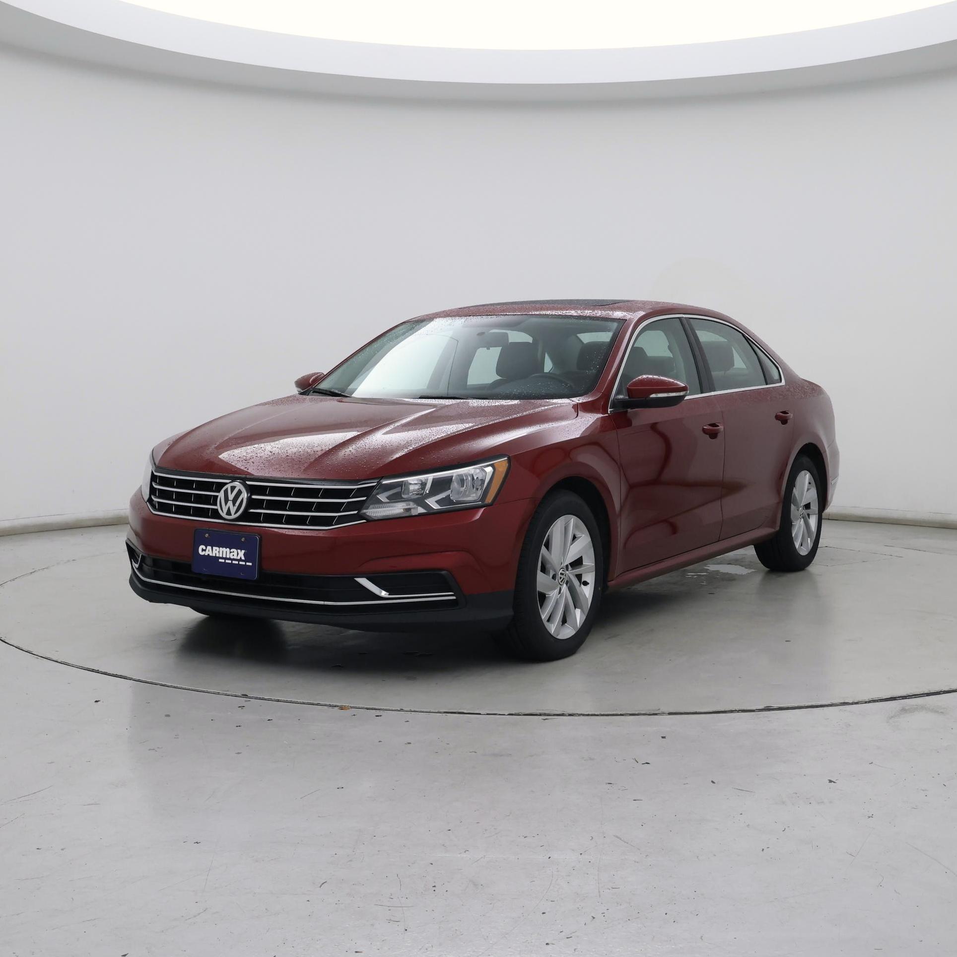 Thumbnail: 2018 Volkswagen Passat - 4