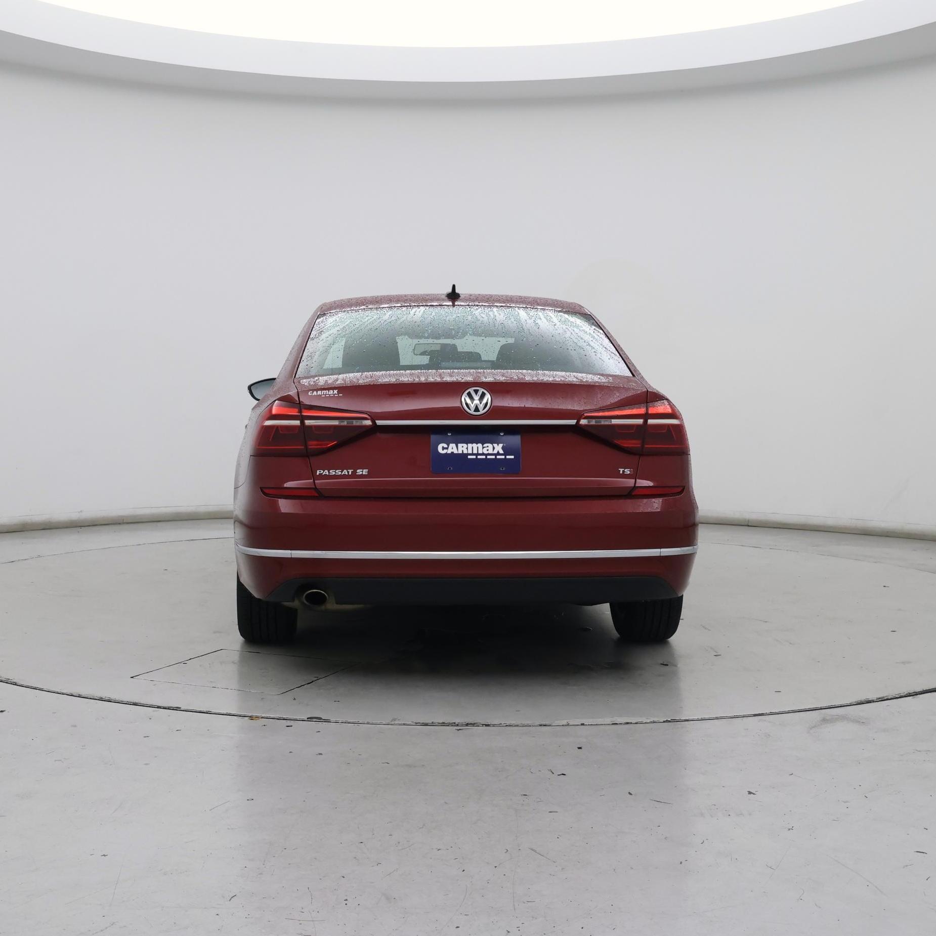 Thumbnail: 2018 Volkswagen Passat - 6