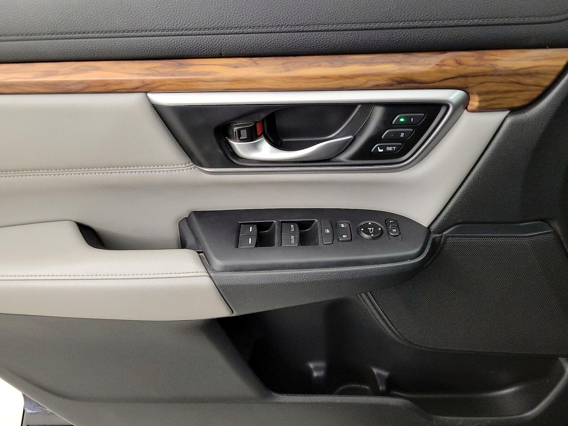 Thumbnail: 2019 Honda CR-V - 12