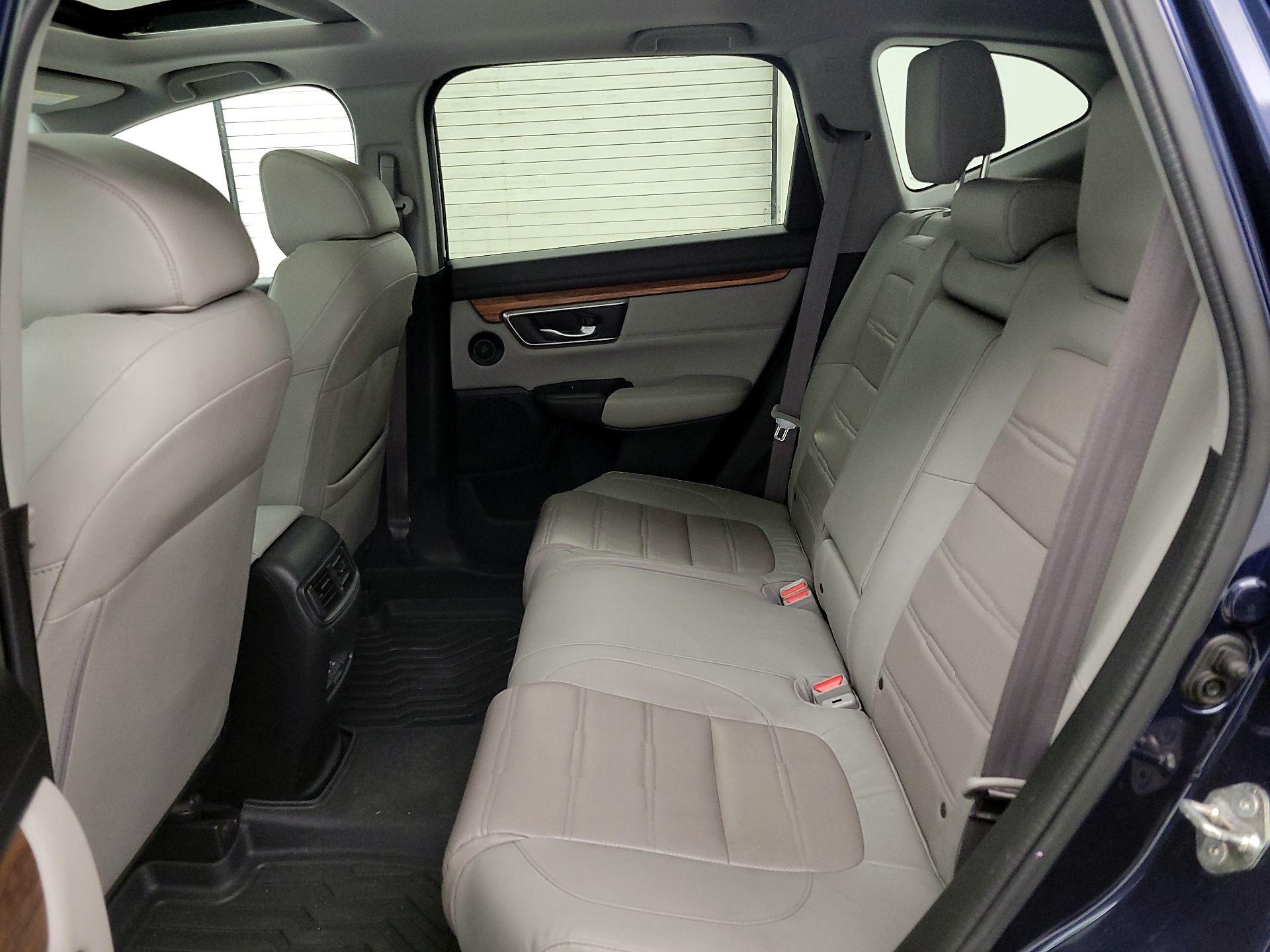 Thumbnail: 2019 Honda CR-V - 20