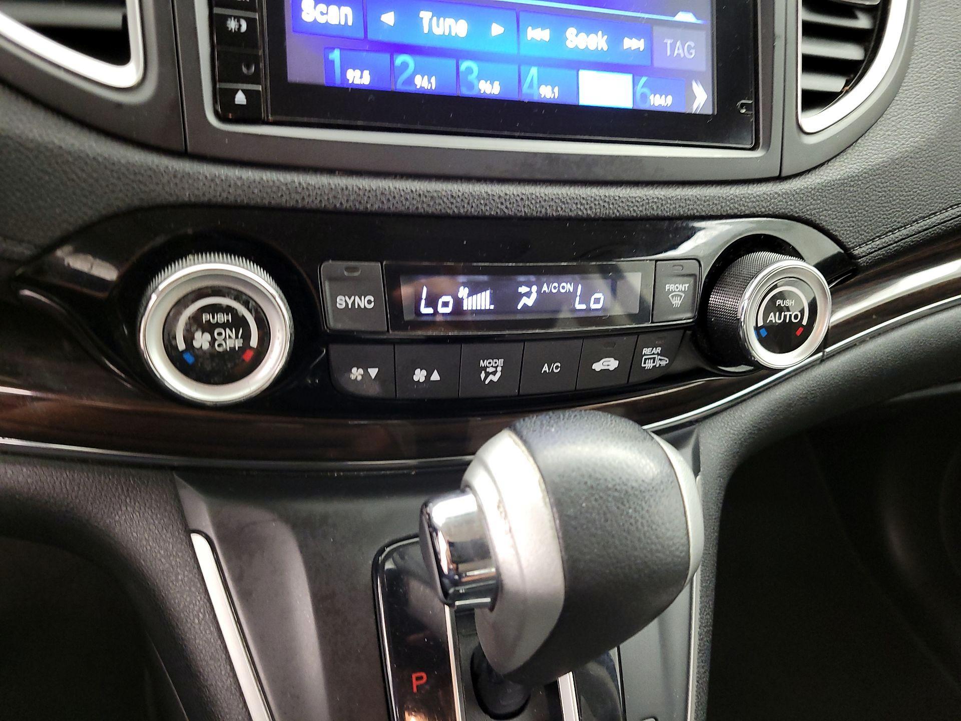 Thumbnail: 2015 Honda CR-V - 16