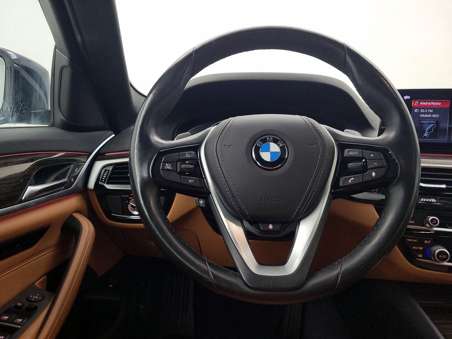 Thumbnail: 2019 BMW 5 Series - 10
