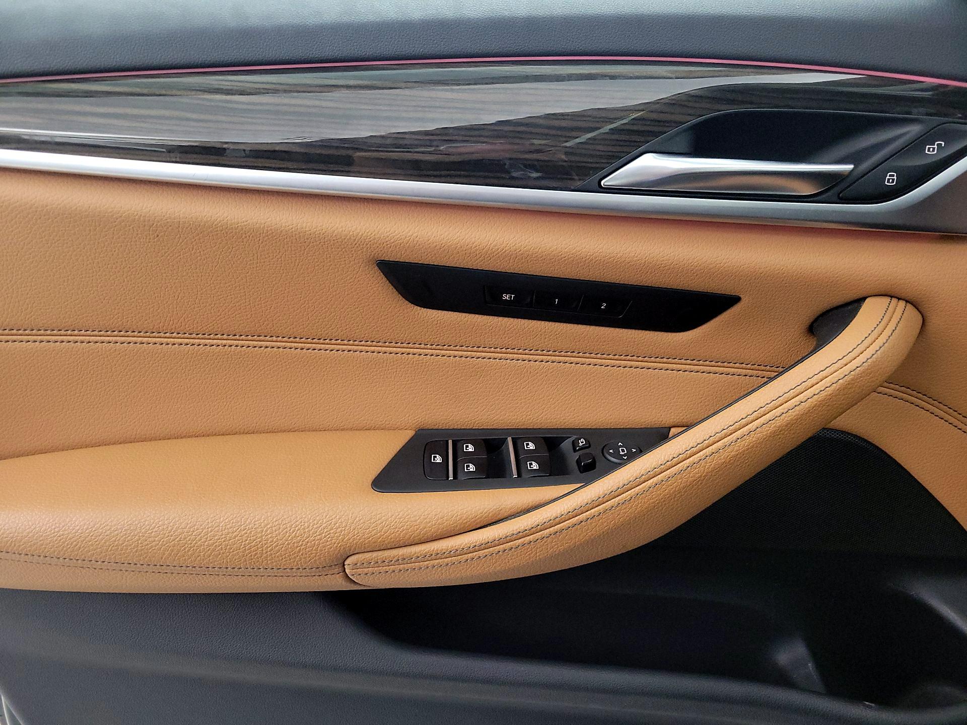 Thumbnail: 2019 BMW 5 Series - 12