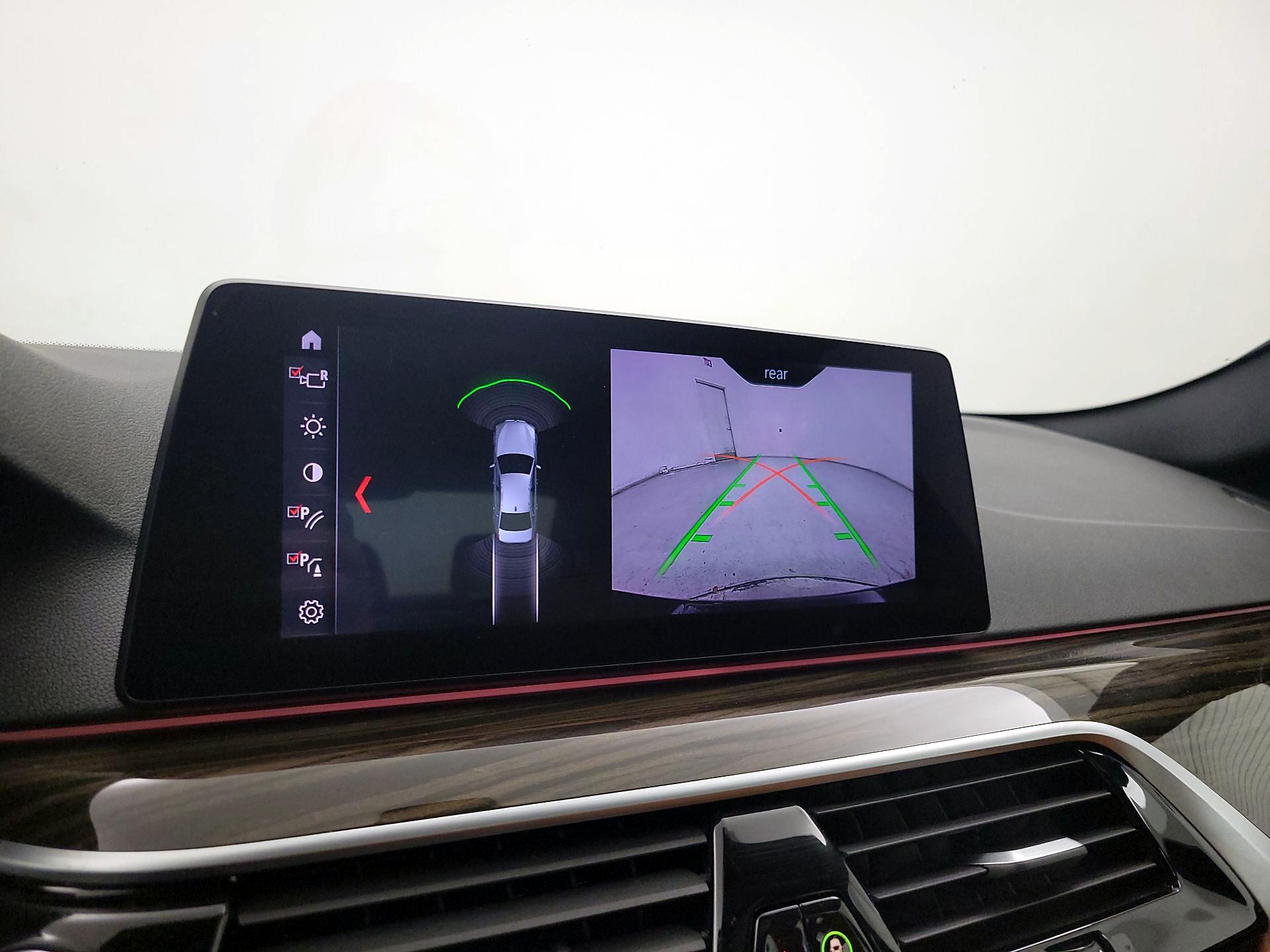 Thumbnail: 2019 BMW 5 Series - 15