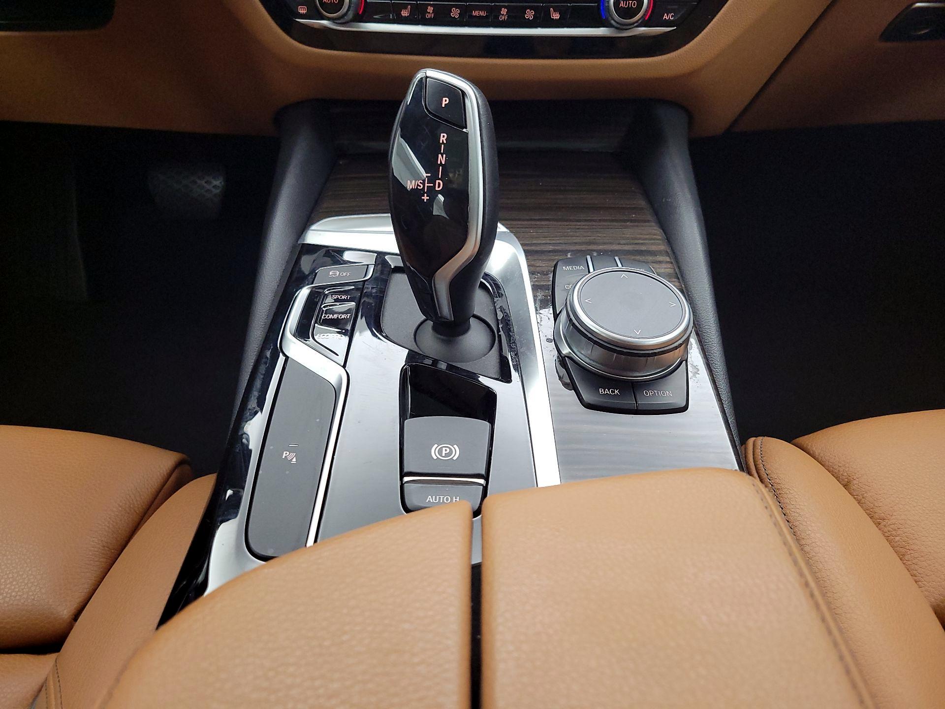 Thumbnail: 2019 BMW 5 Series - 18