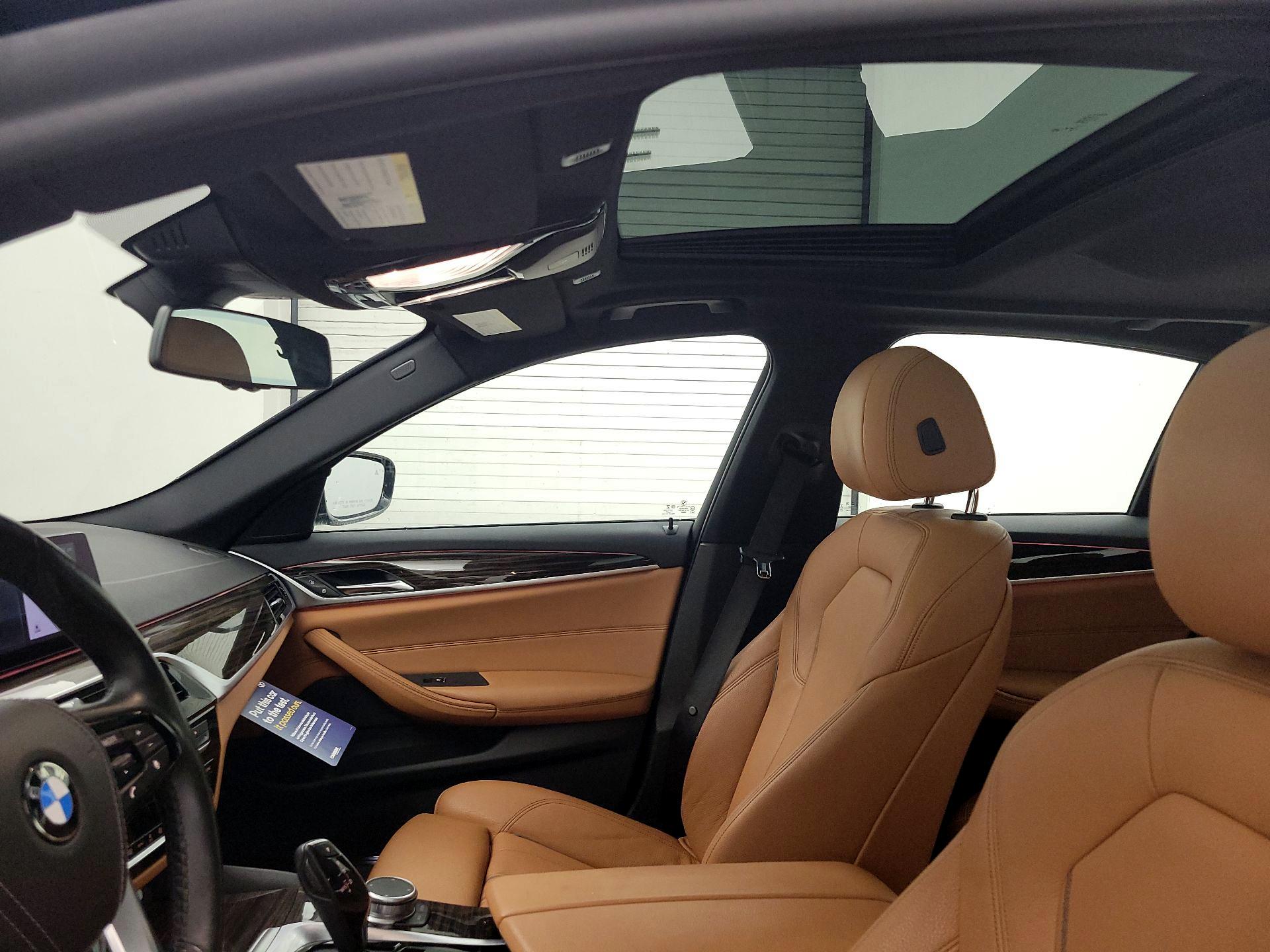Thumbnail: 2019 BMW 5 Series - 20