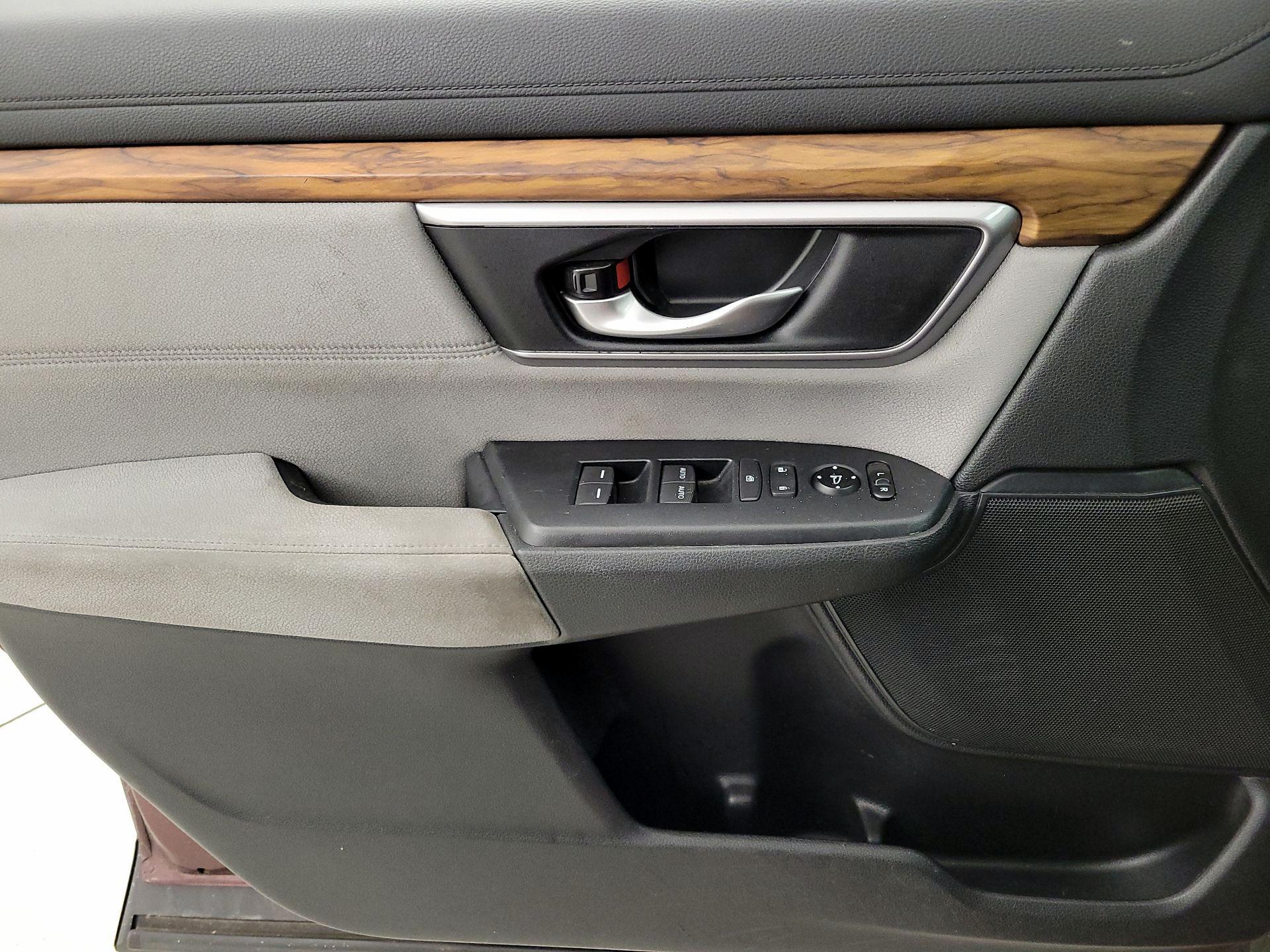 Thumbnail: 2017 Honda CR-V - 12