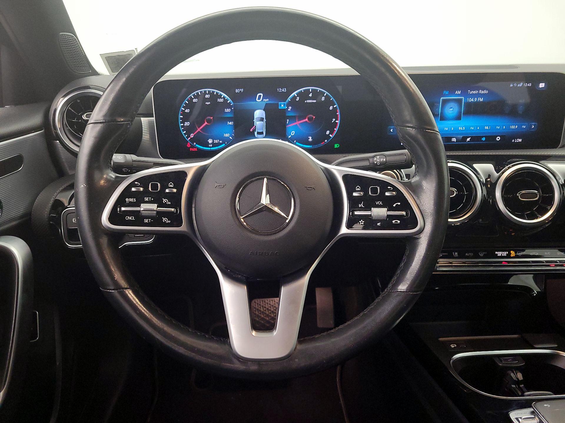 Thumbnail: 2020 Mercedes-Benz A-Class - 10
