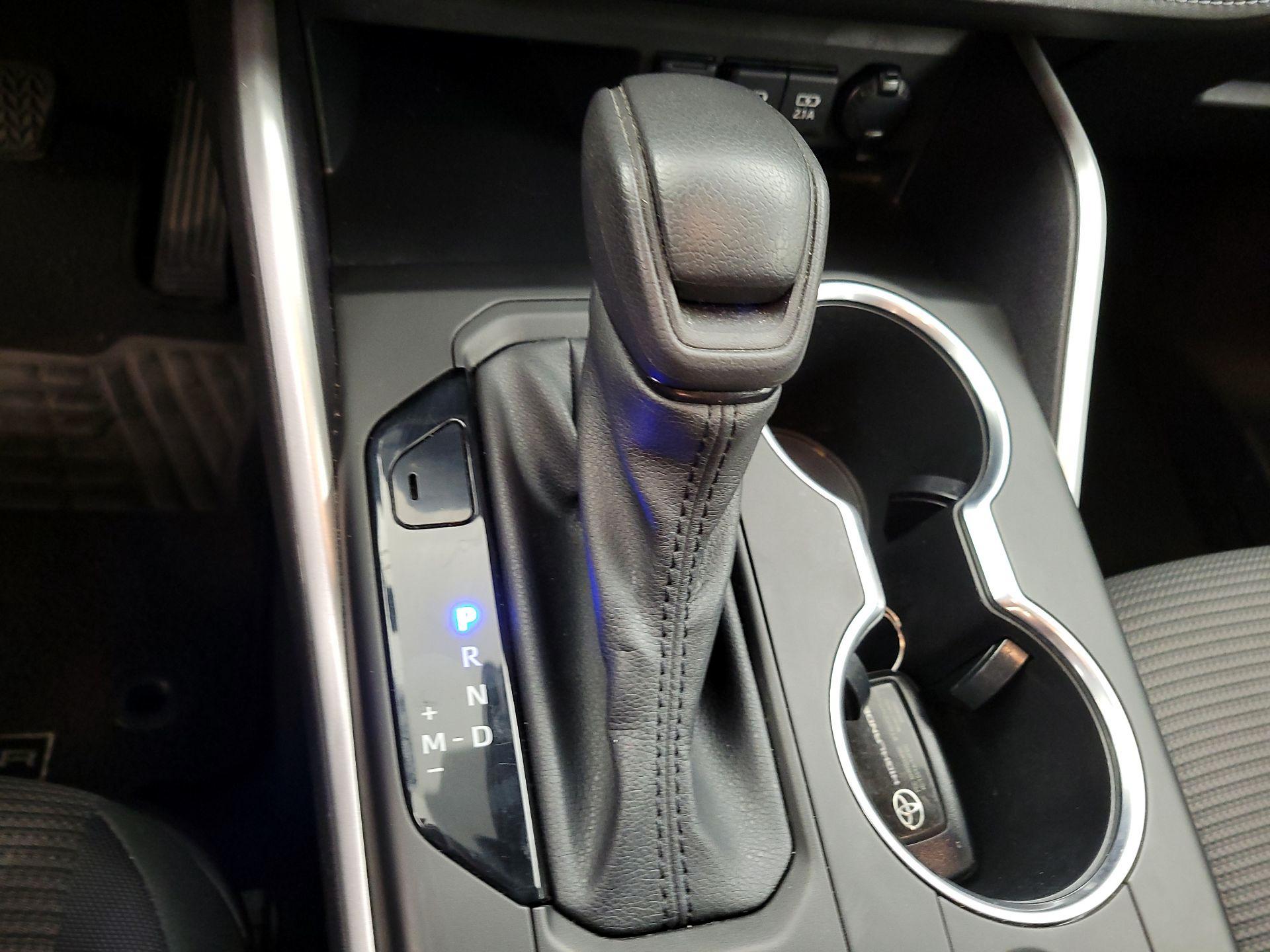 Thumbnail: 2020 Toyota Highlander - 17