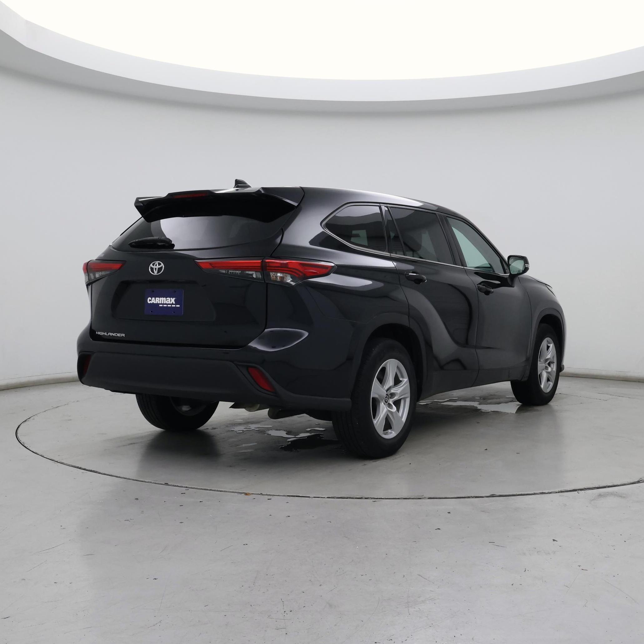 Thumbnail: 2020 Toyota Highlander - 8