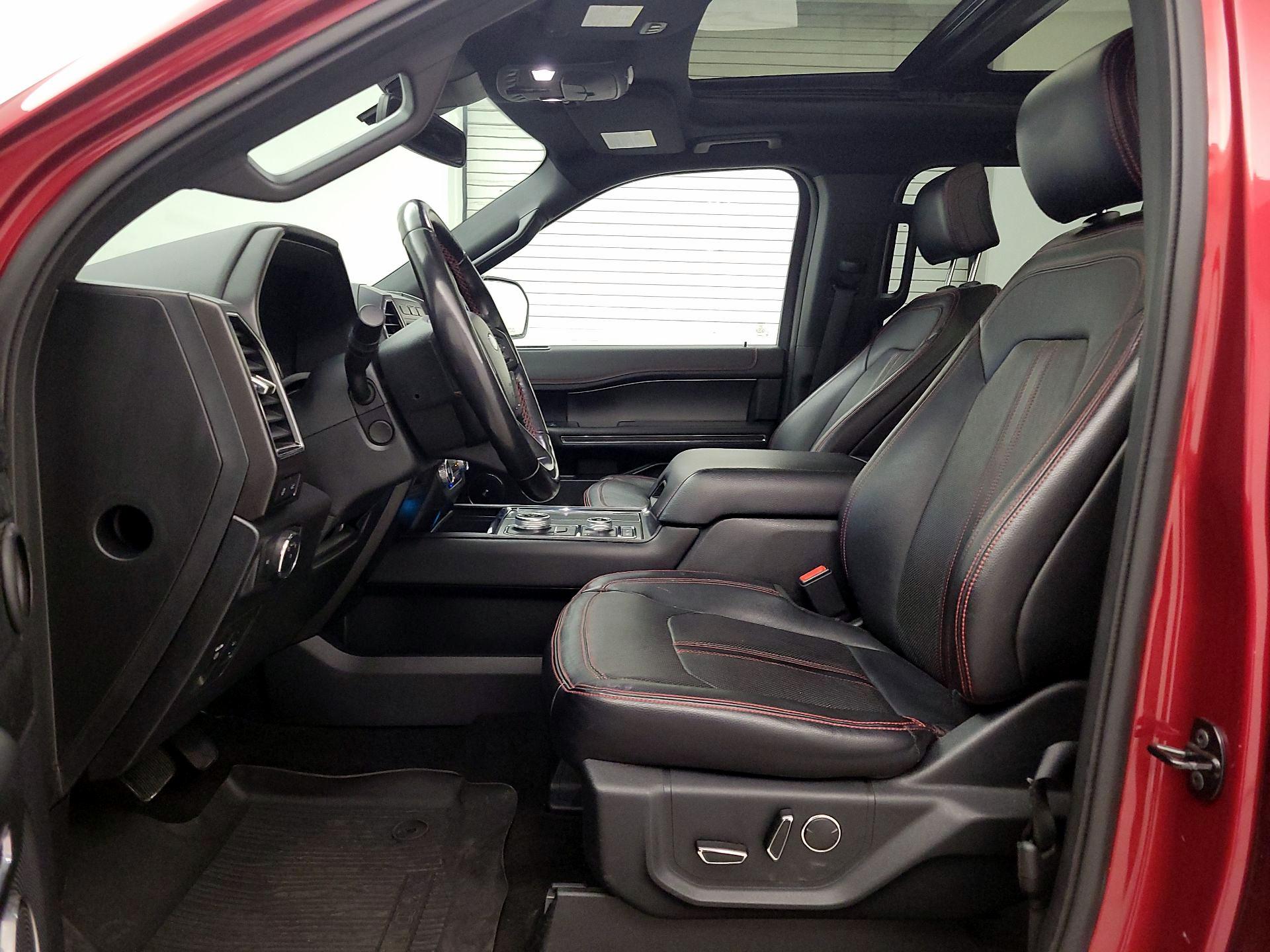 Thumbnail: 2019 Ford Expedition - 11