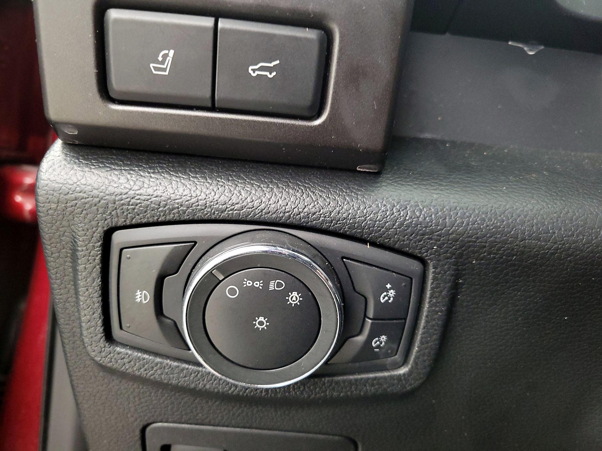 Thumbnail: 2019 Ford Expedition - 13