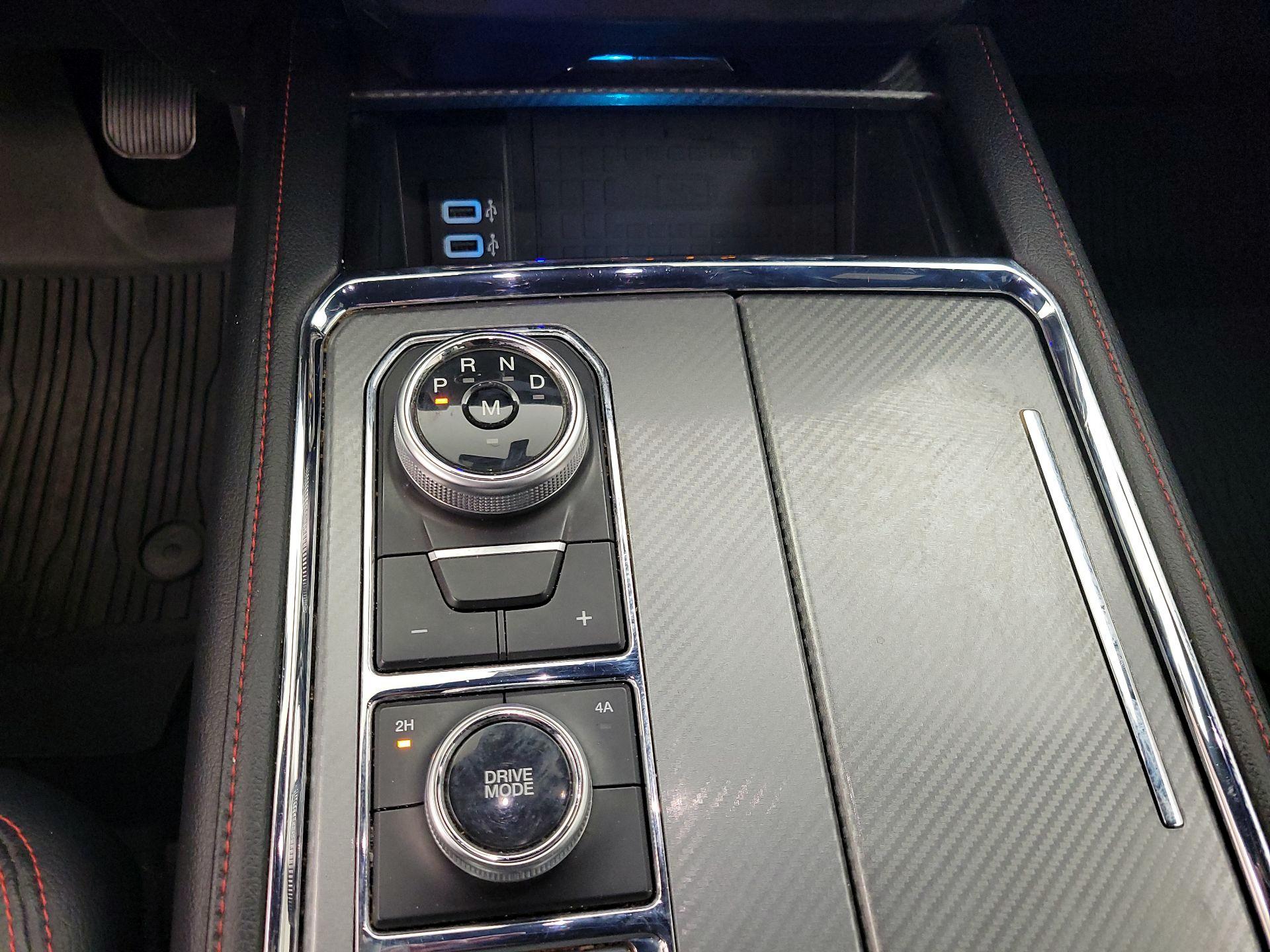 Thumbnail: 2019 Ford Expedition - 18