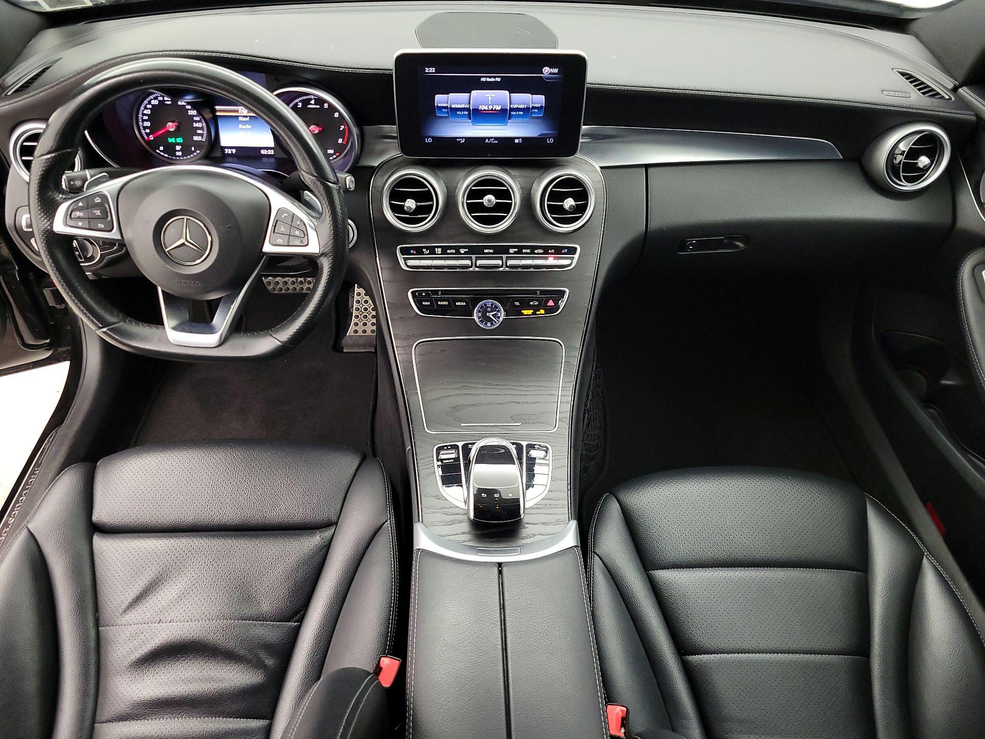 Thumbnail: 2015 Mercedes-Benz C-Class - 9