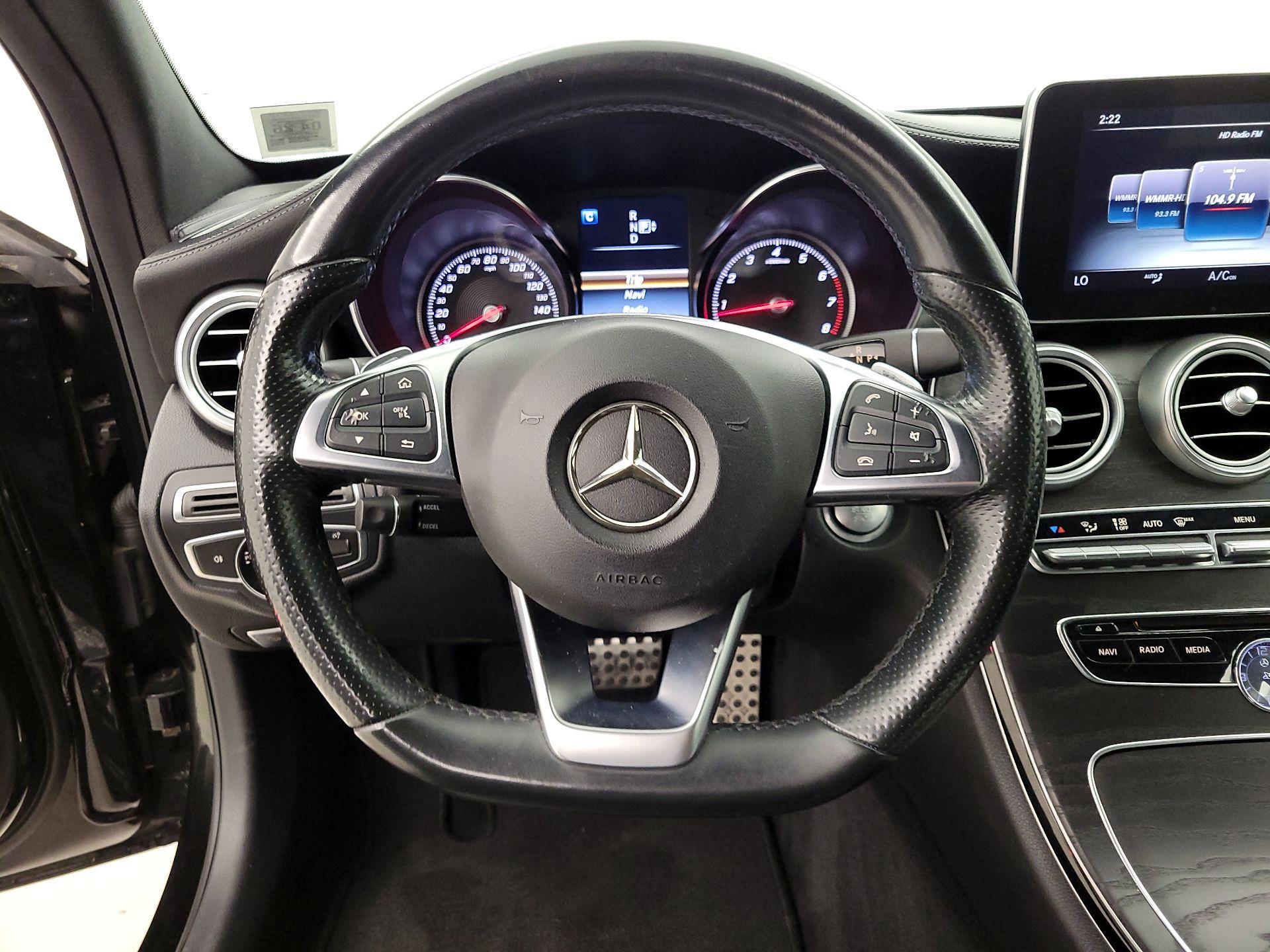 Thumbnail: 2015 Mercedes-Benz C-Class - 10