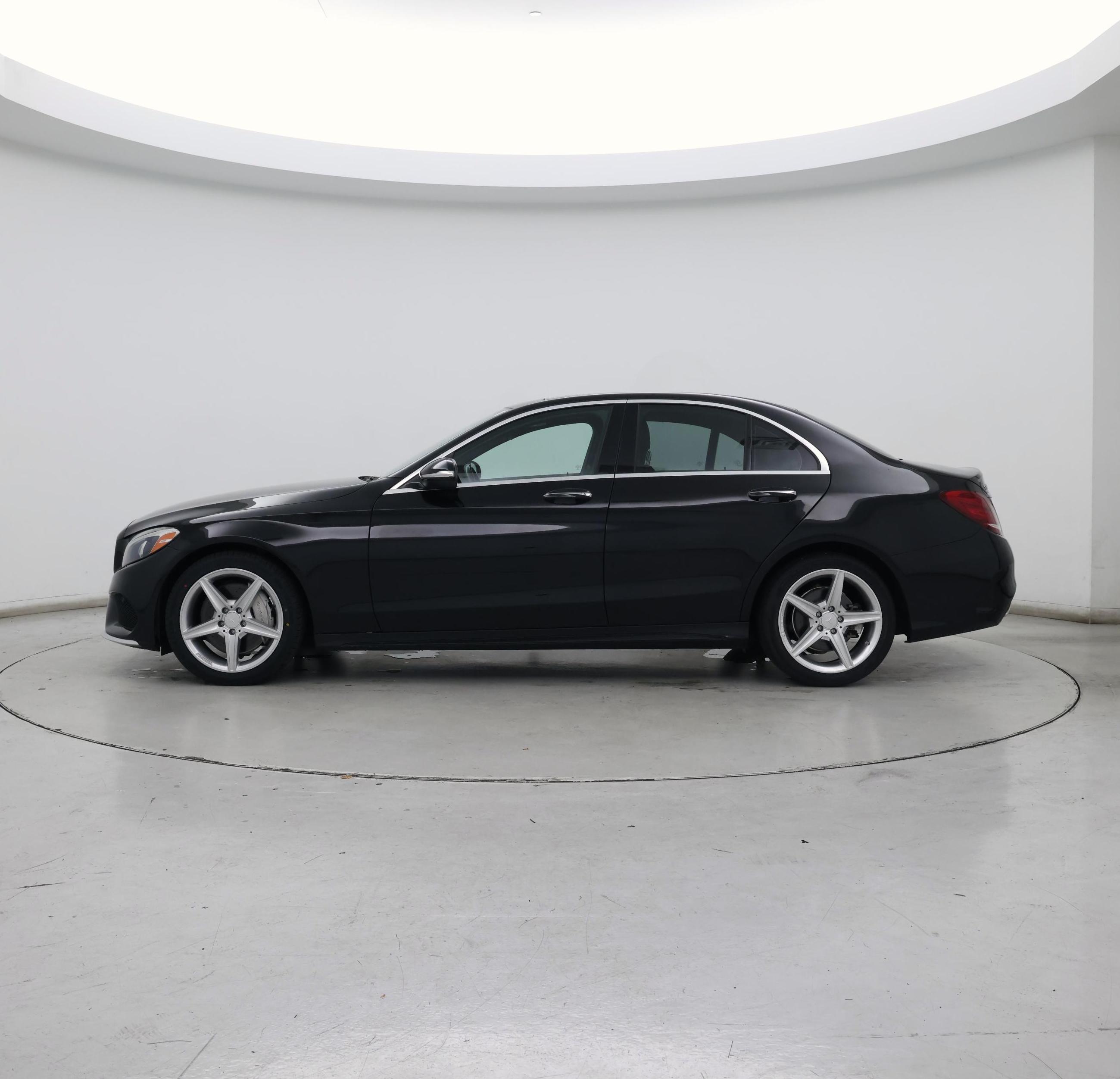 Thumbnail: 2015 Mercedes-Benz C-Class - 3