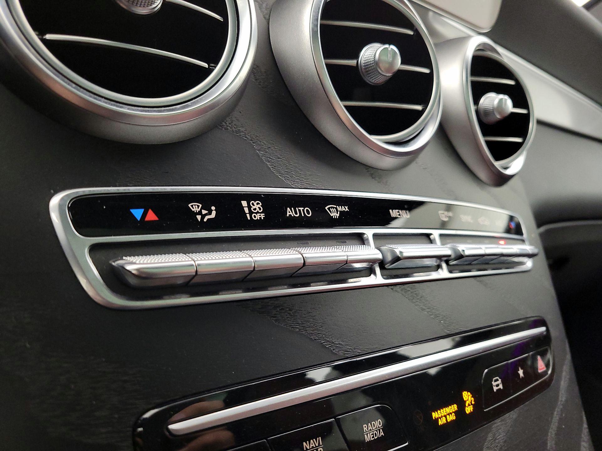 Thumbnail: 2021 Mercedes-Benz GLC - 16