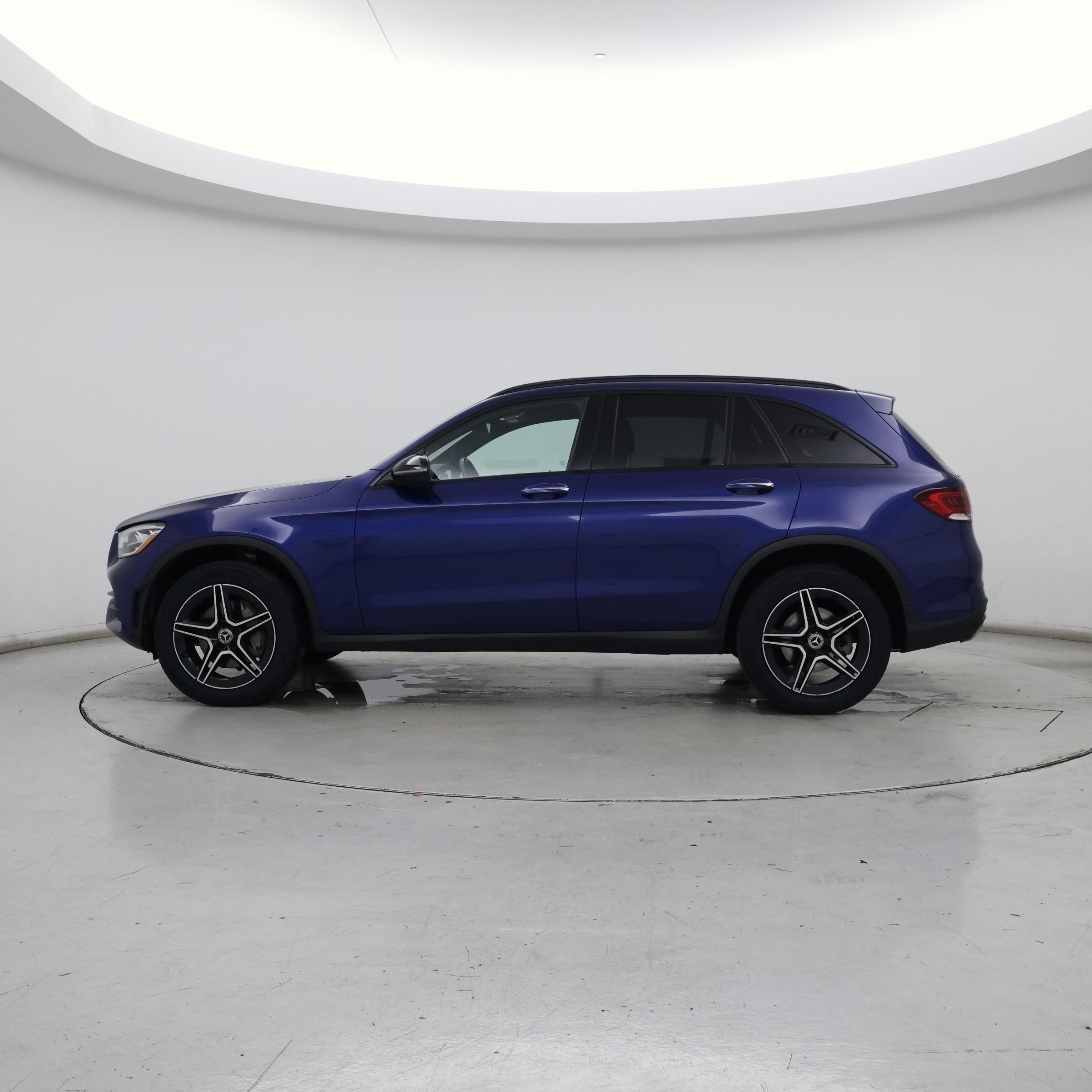Thumbnail: 2021 Mercedes-Benz GLC - 3