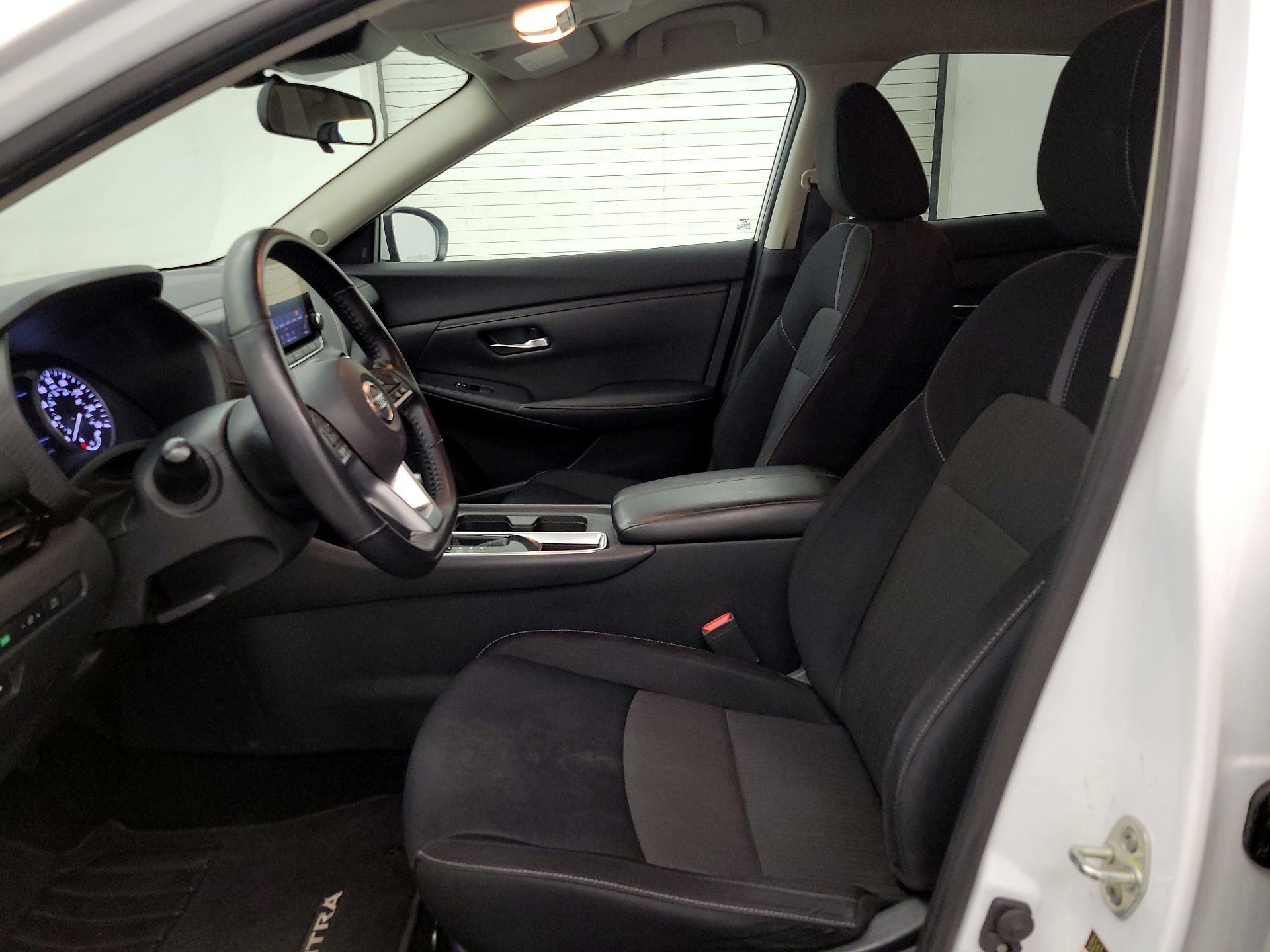 Thumbnail: 2020 Nissan Sentra - 11