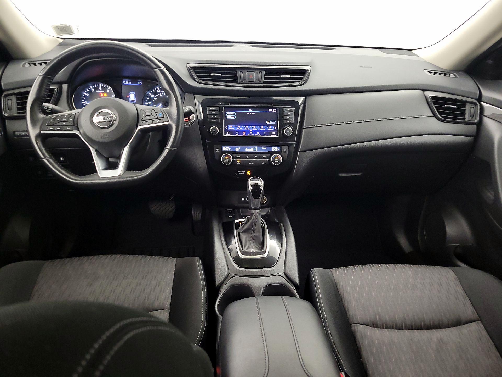 Thumbnail: 2019 Nissan Rogue - 9