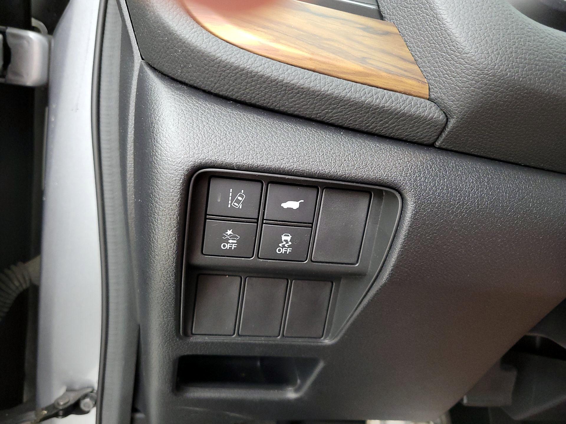 Thumbnail: 2019 Honda CR-V - 13