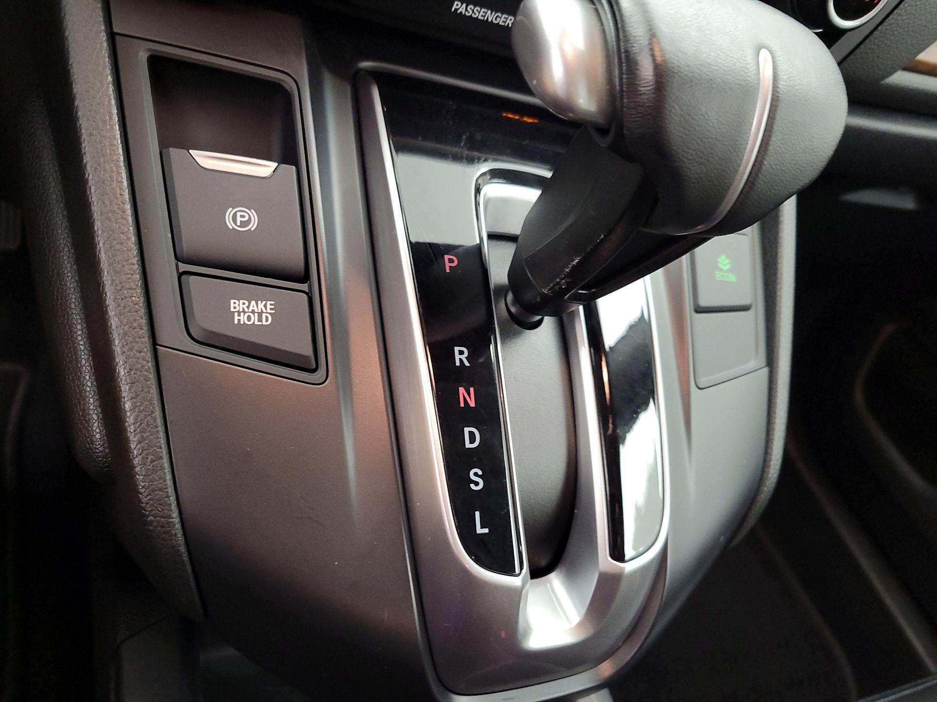 Thumbnail: 2019 Honda CR-V - 17
