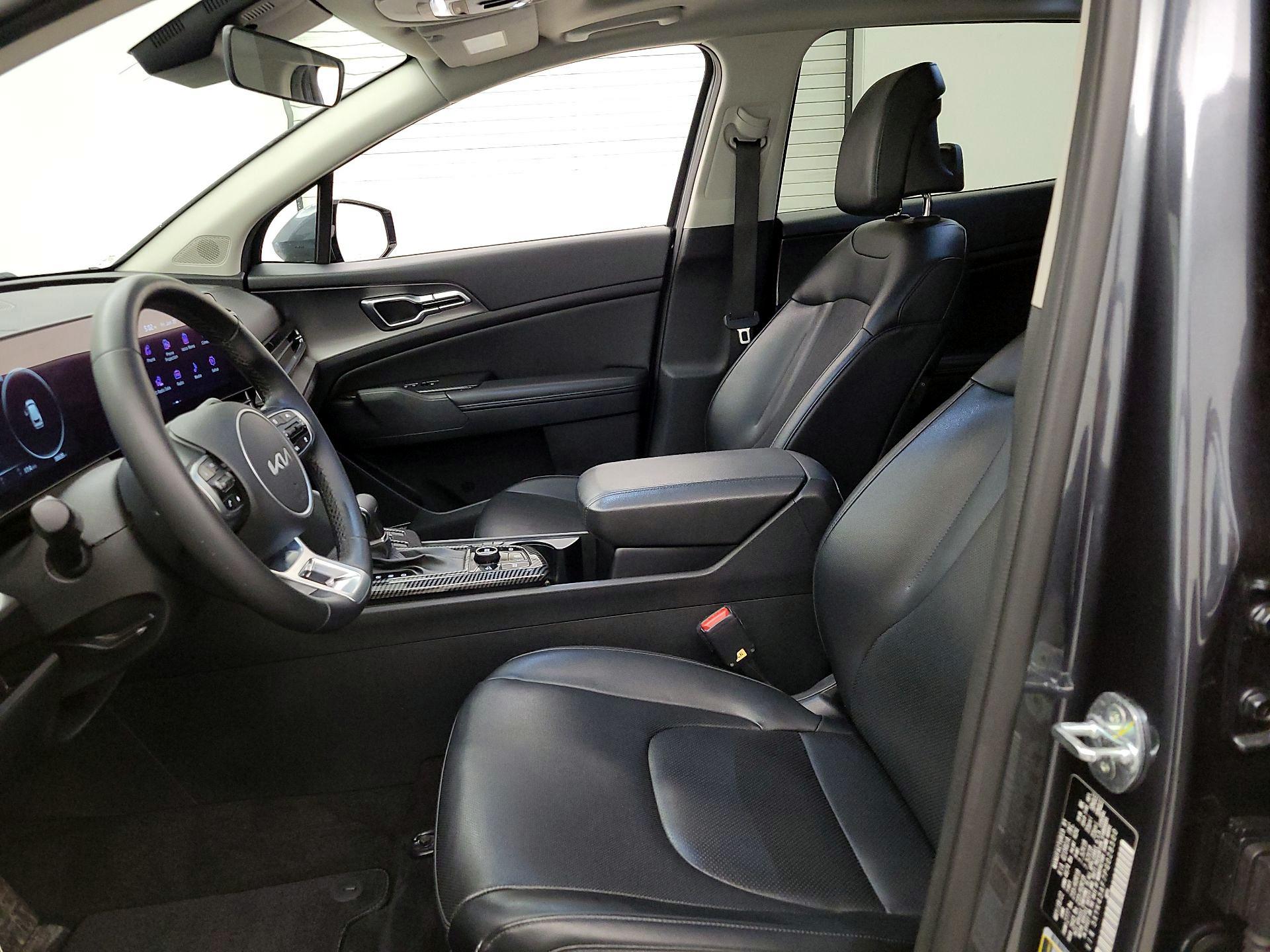 Thumbnail: 2023 Kia Sportage - 11