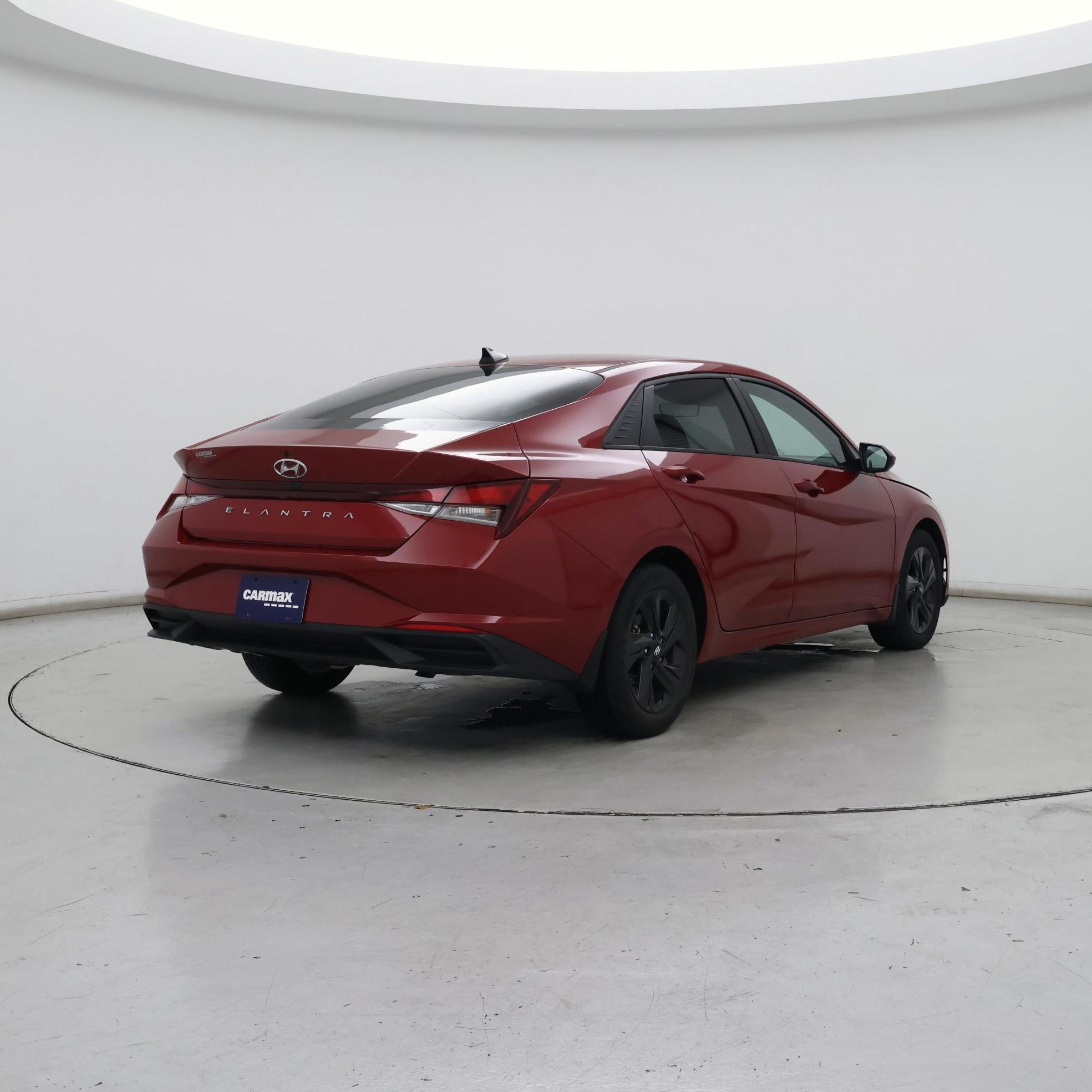 Thumbnail: 2021 Hyundai Elantra - 8