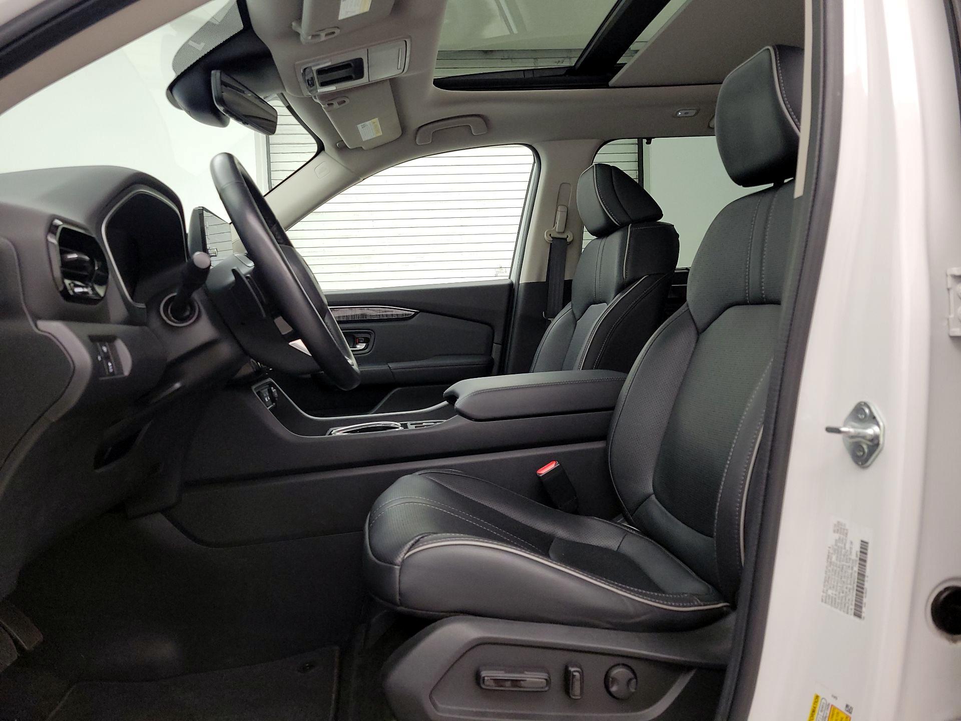 Thumbnail: 2023 Honda Pilot - 11